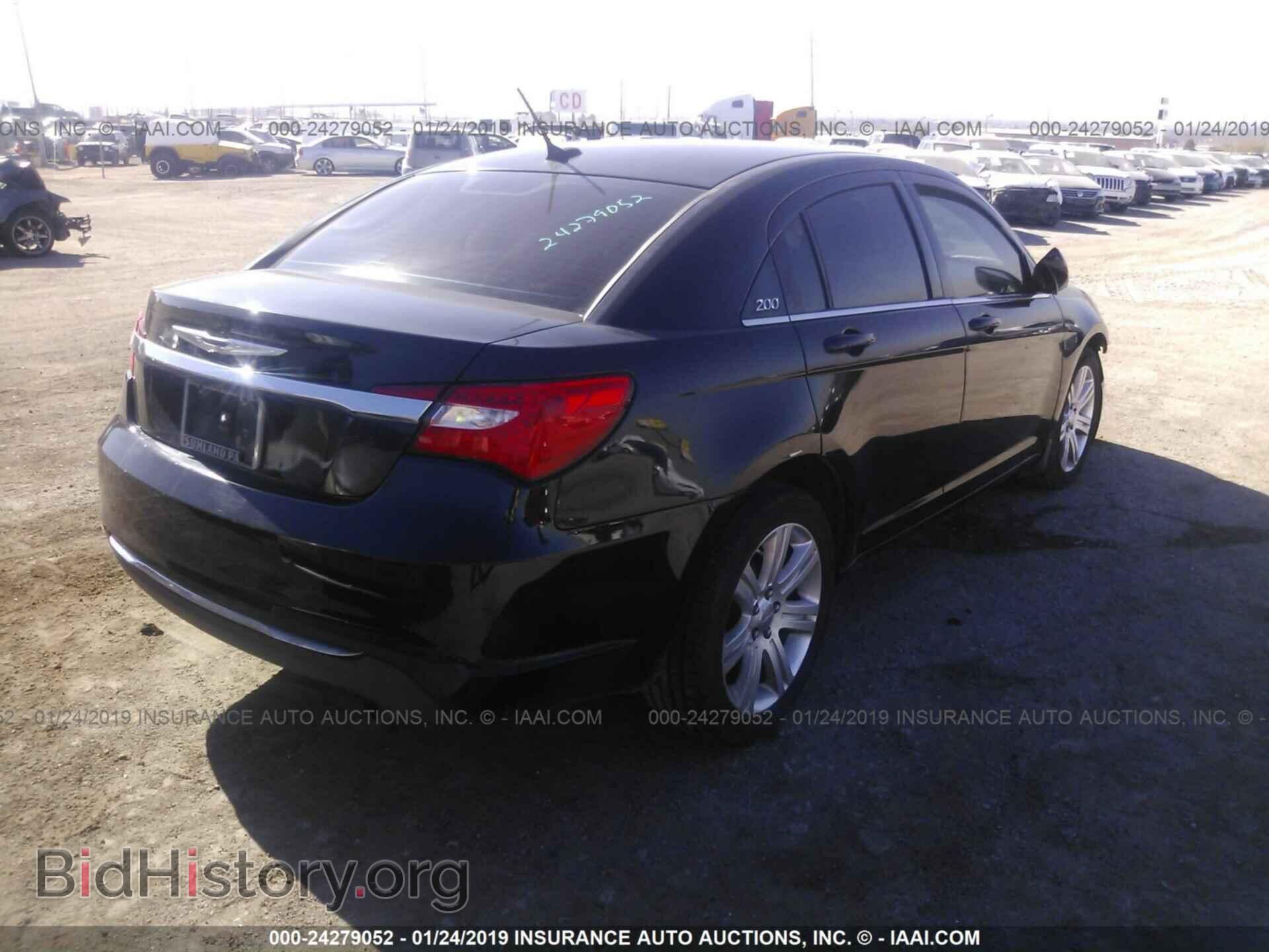 2013 CHRYSLER 200 - VIN: 1C3CCBAB2DN764350 - Photo 4