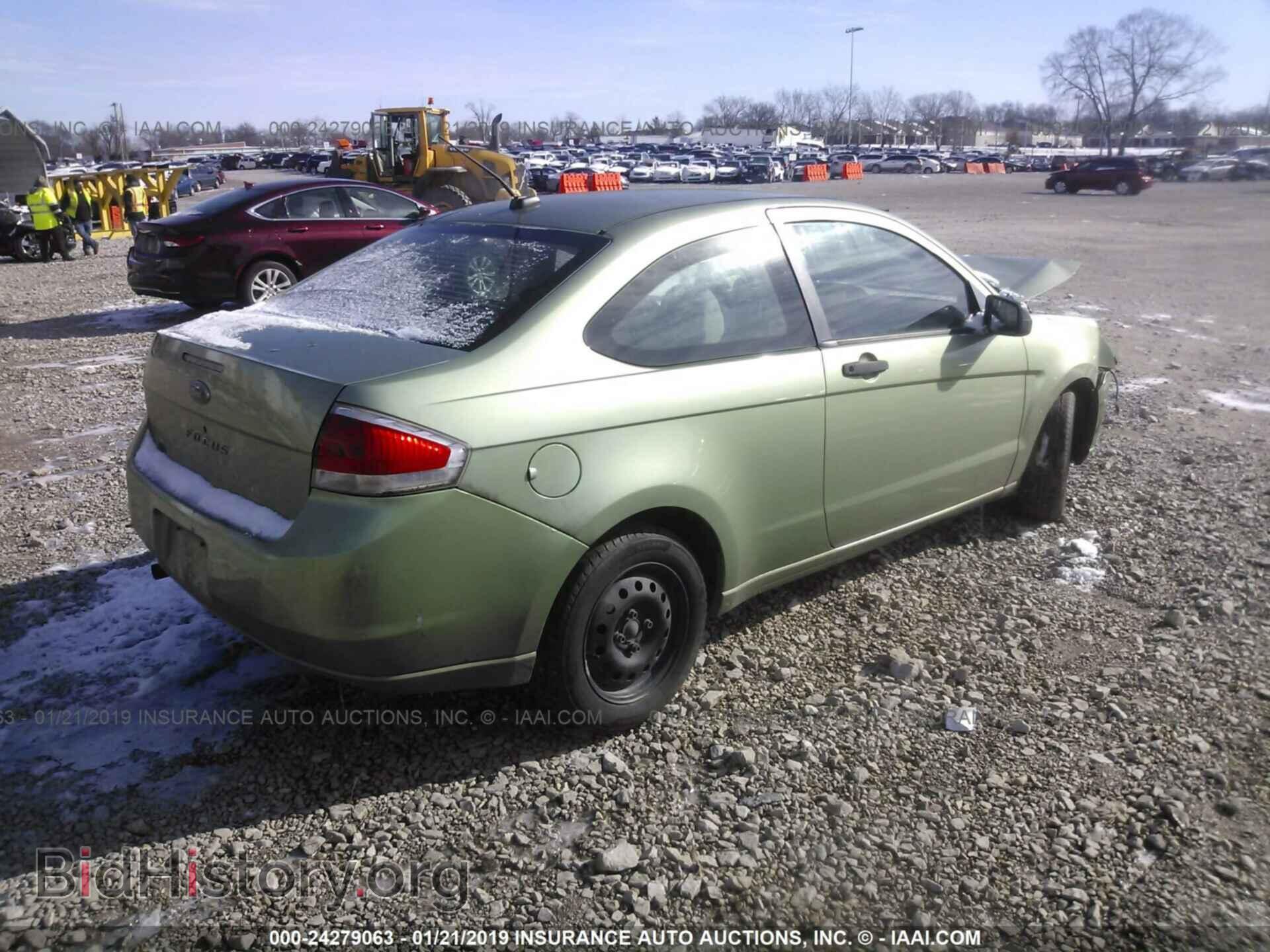2008 FORD FOCUS - VIN: 1FAHP32N48W173303 - Фото 4