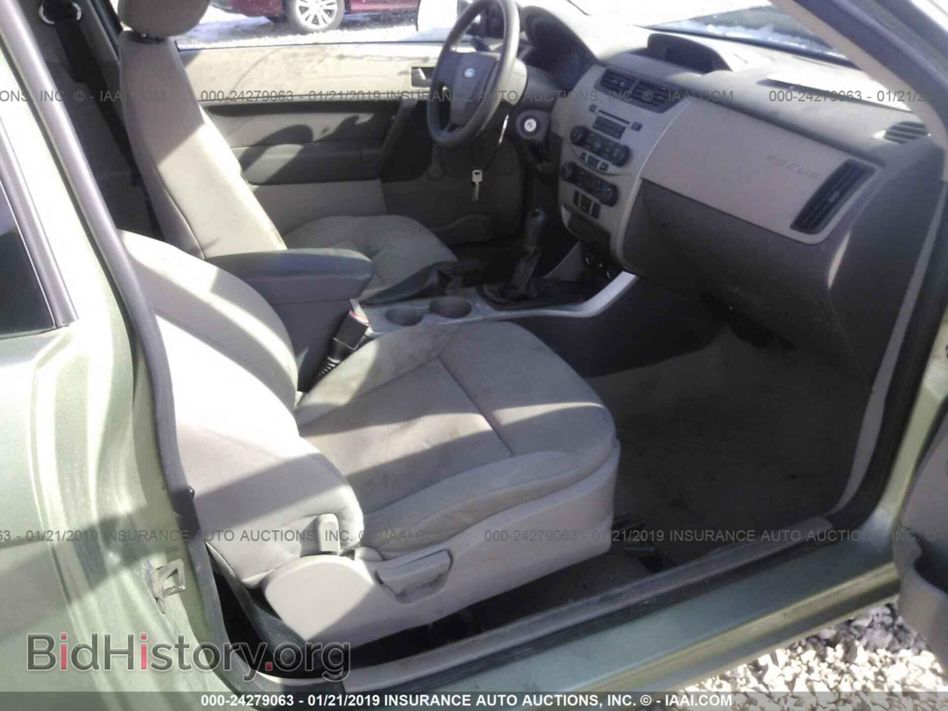 2008 FORD FOCUS - VIN: 1FAHP32N48W173303 - Фото 5