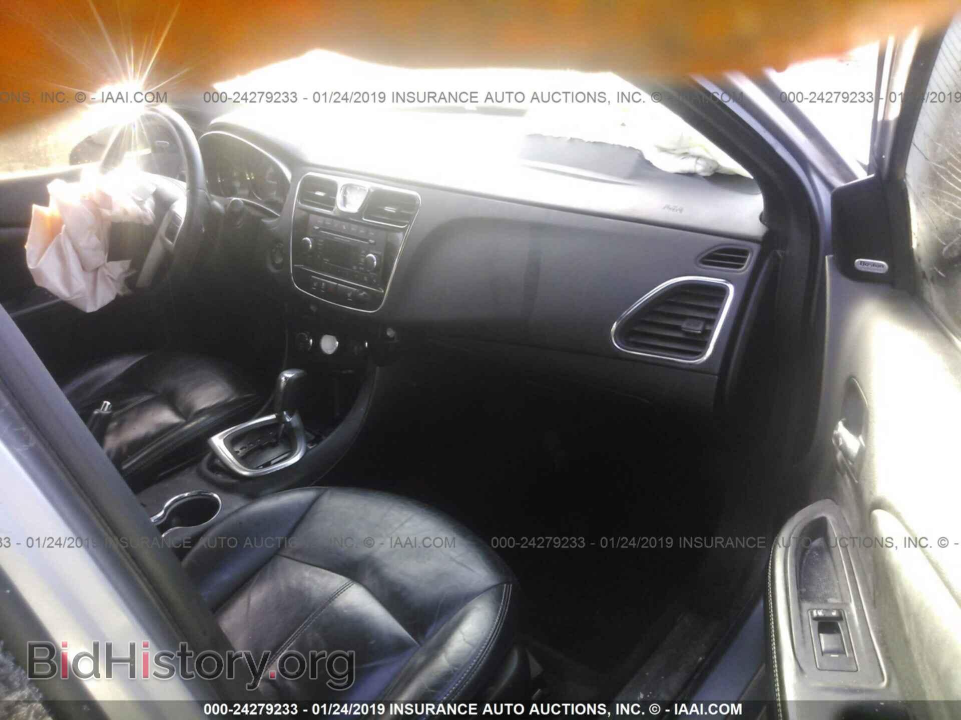 2013 CHRYSLER 200 - VIN: 1C3CCBCG6DN542306 - Фото 5