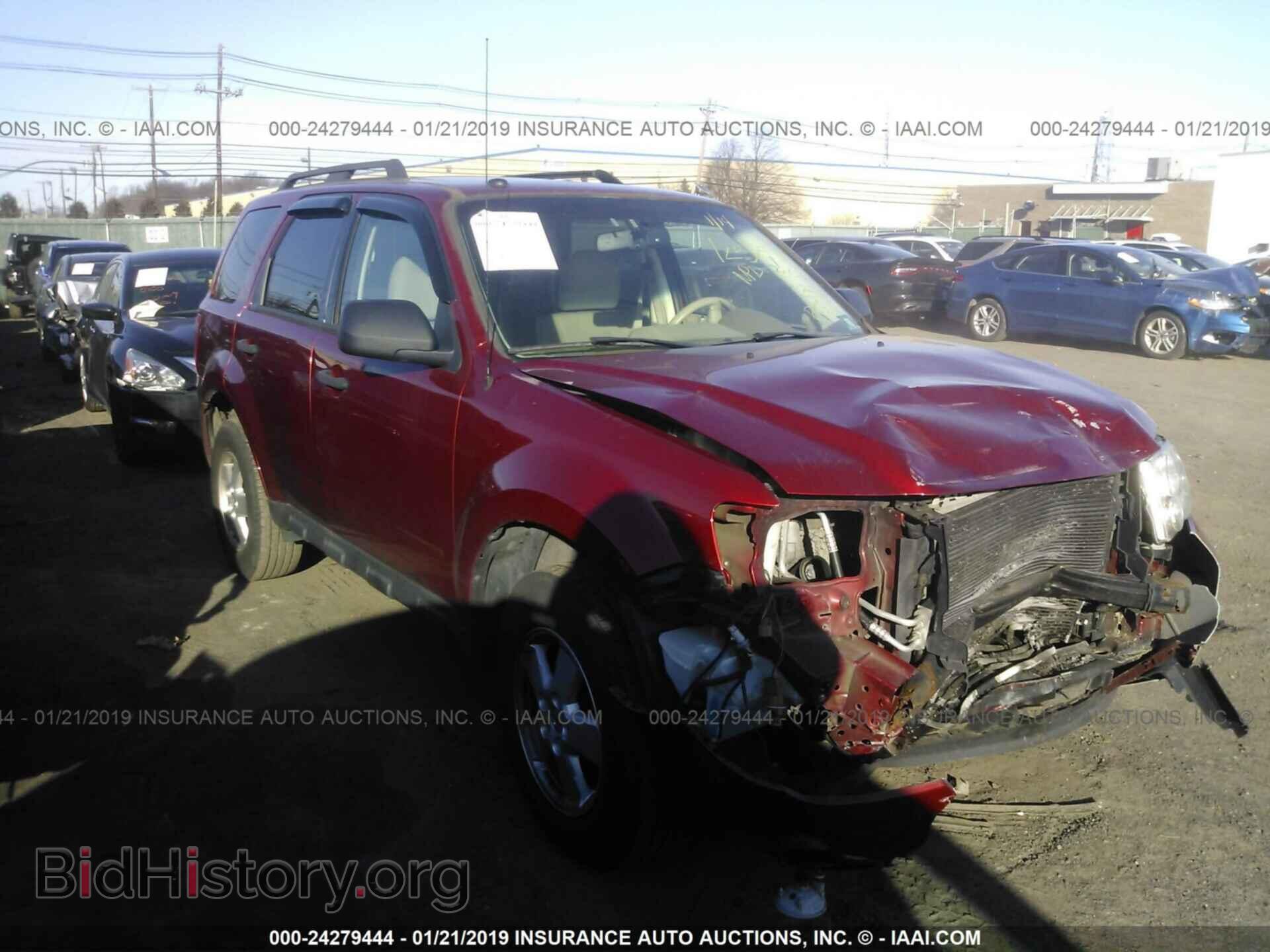 Фотография 1FMCU0D77CKB60972 - FORD ESCAPE 2012