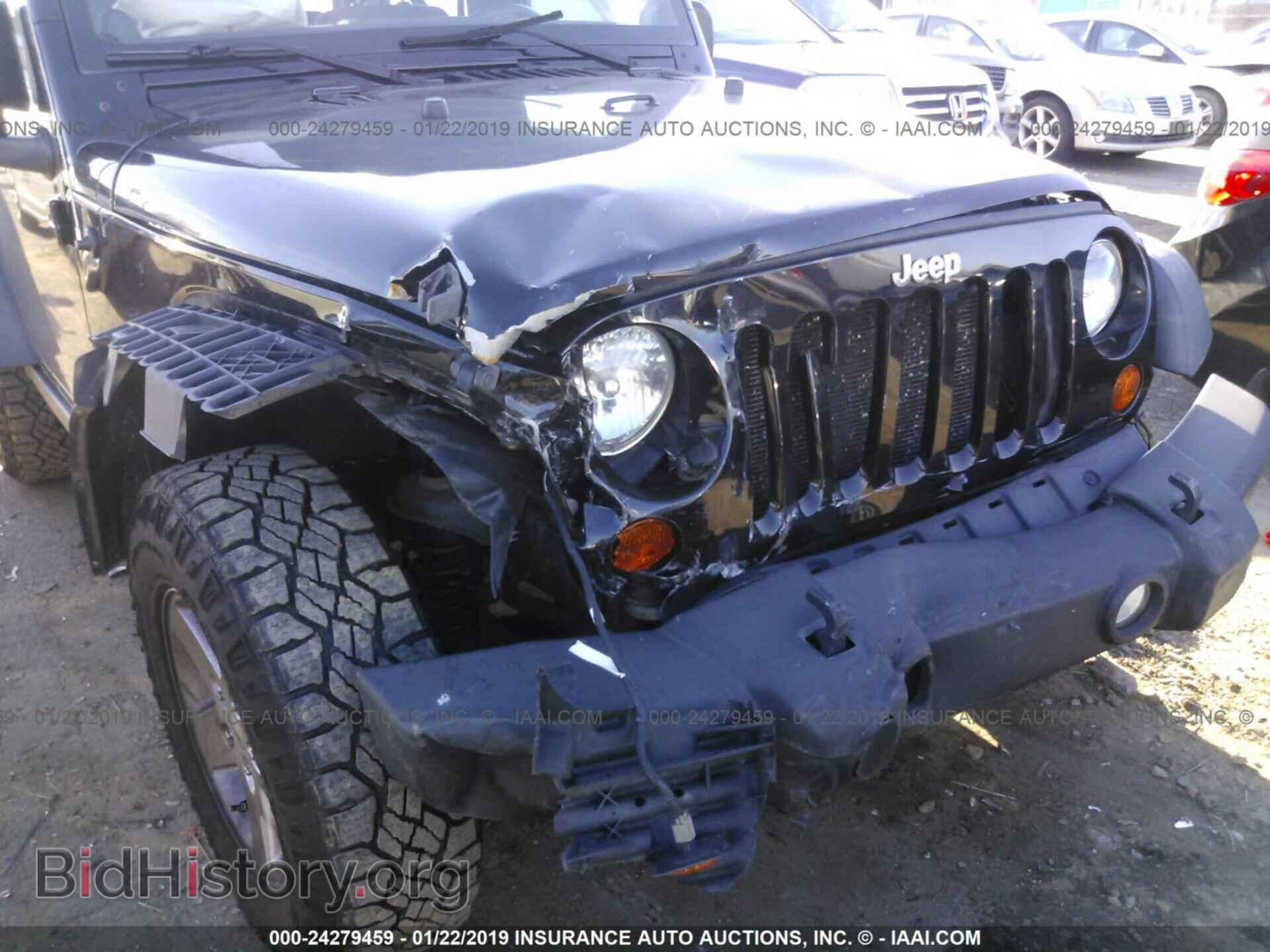 2011 JEEP WRANGLER - VIN: 1J4AA2D18BL631266 - Фото 6