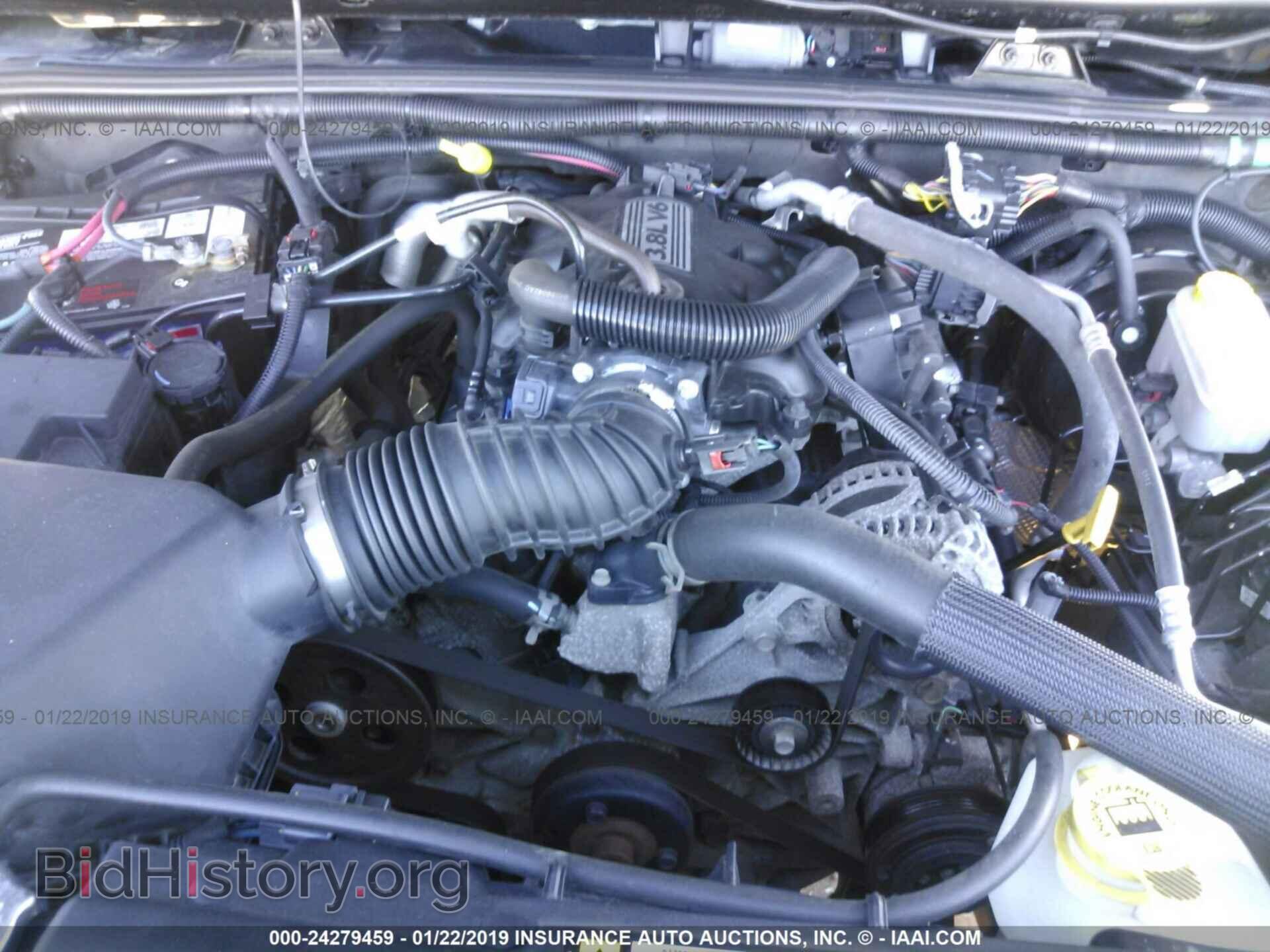 2011 JEEP WRANGLER - VIN: 1J4AA2D18BL631266 - Фото 10