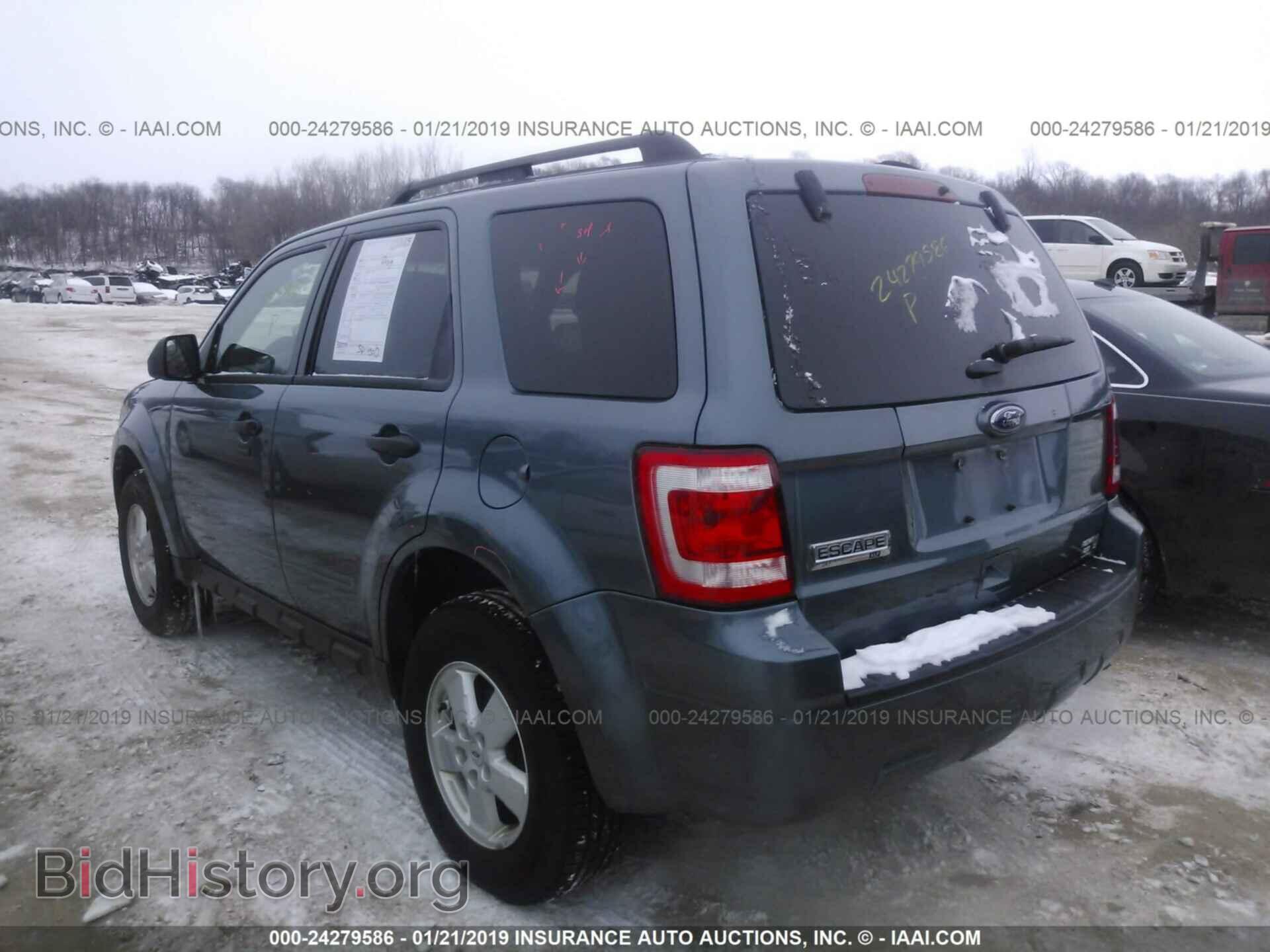 2011 FORD ESCAPE - VIN: 1FMCU9D70BKB25001 - Фото 3