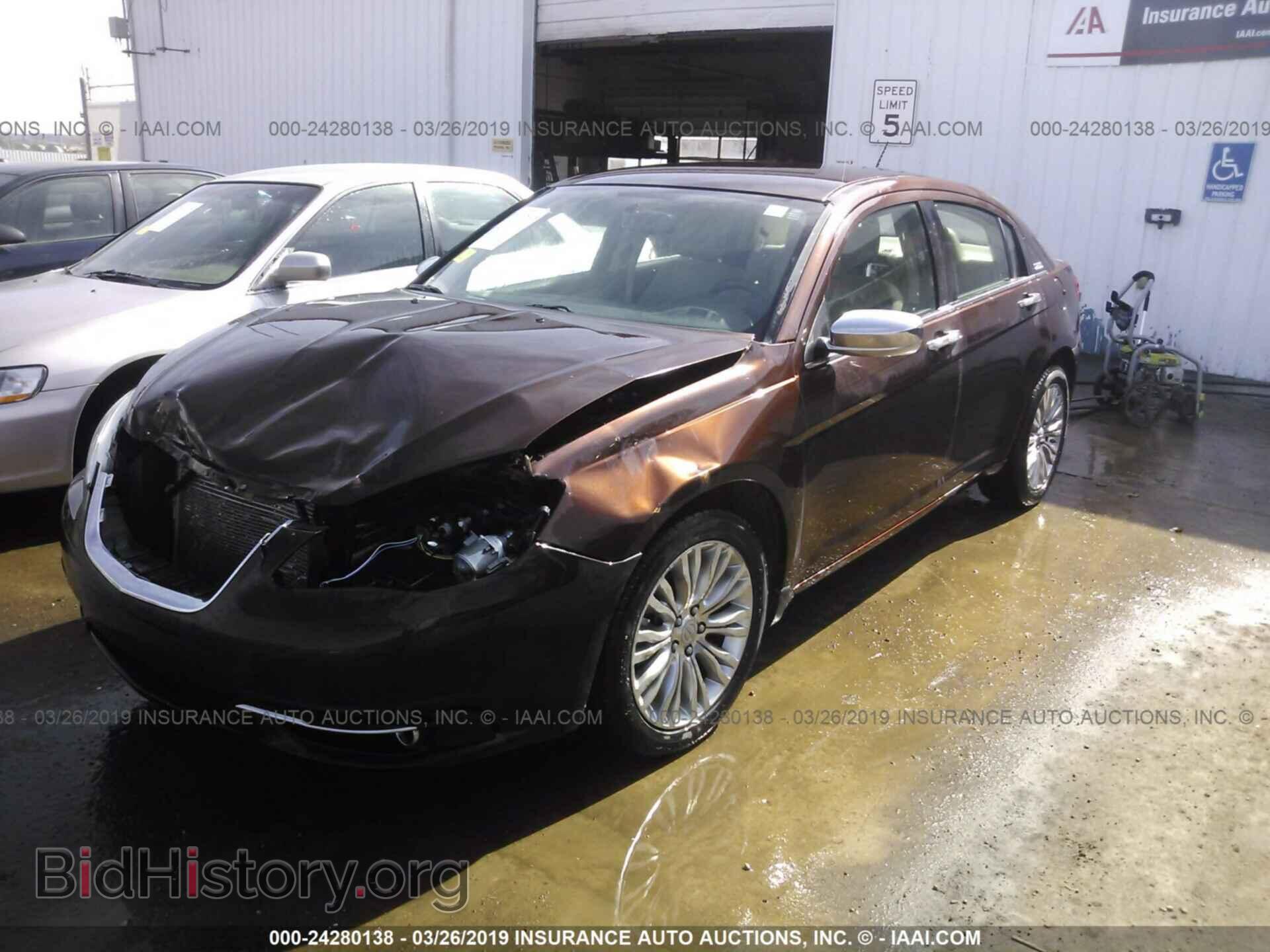 2013 CHRYSLER 200 - VIN: 1C3CCBCG9DN524849 - Photo 2