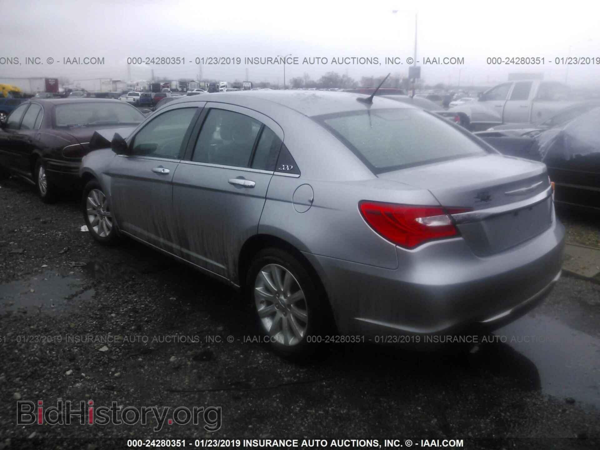 2014 CHRYSLER 200 - VIN: 1C3CCBCB1EN135385 - Фото 3