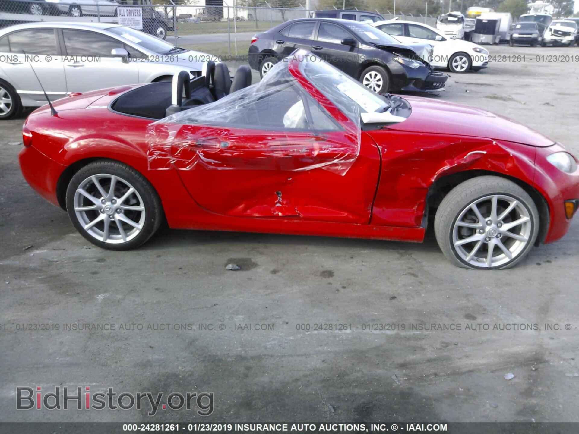 2011 MAZDA MX-5 MIATA - VIN: JM1NC2NF5B0215351 - Фото 6