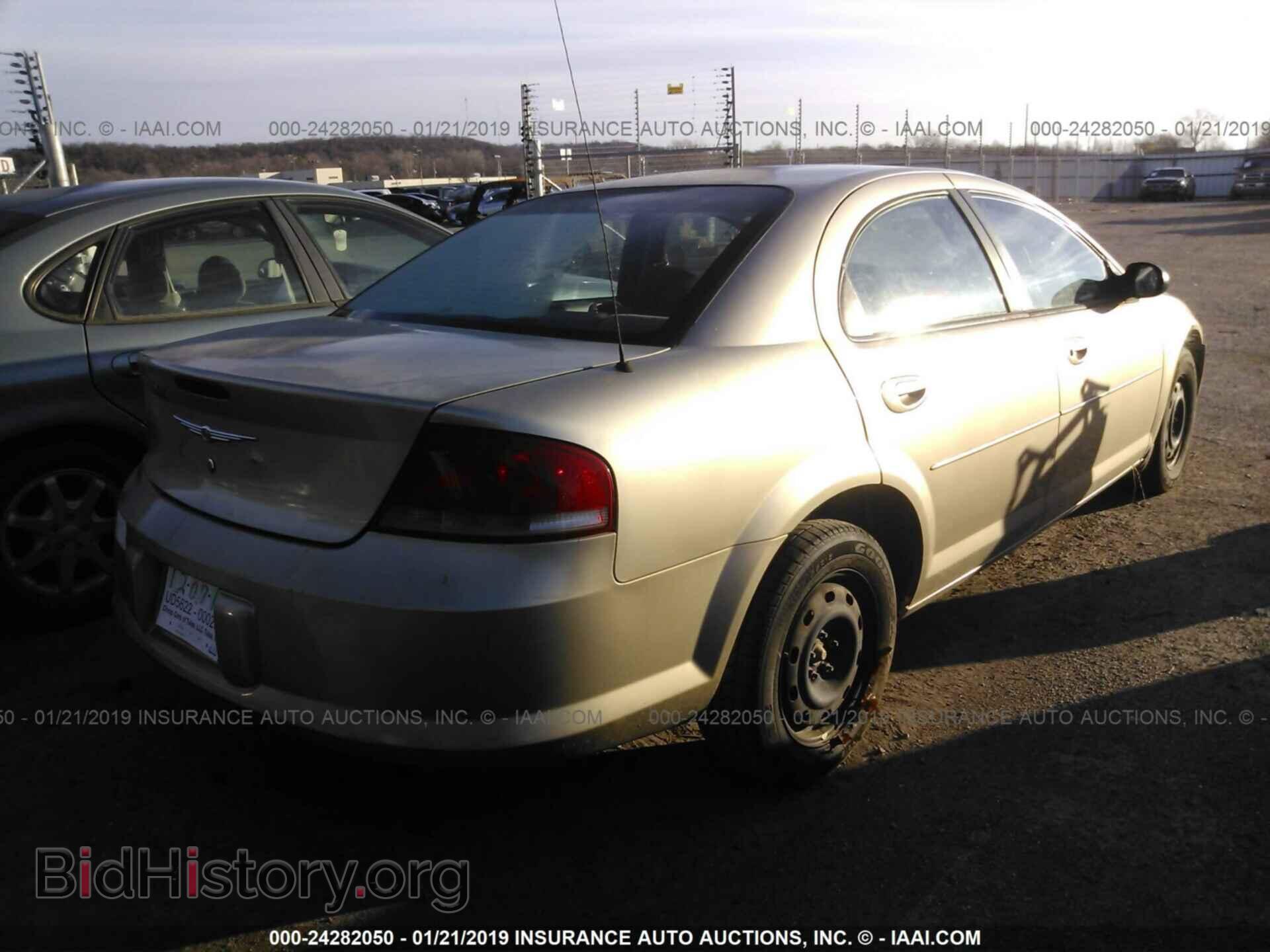 2004 CHRYSLER SEBRING - VIN: 1C3EL46X14N217188 - Фото 4