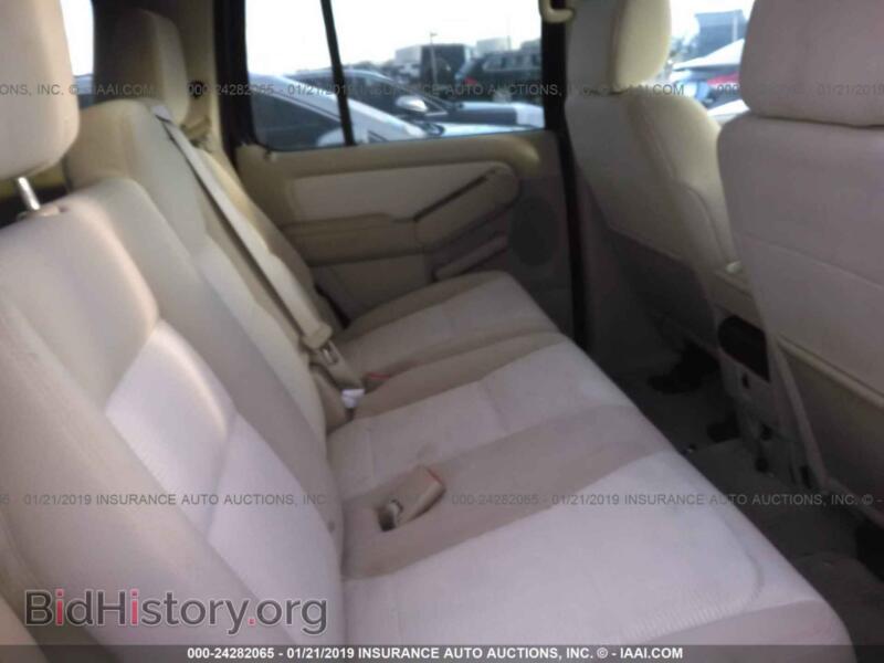2006 Ford EXPLORER (VIN 1FMEU73E36UA59227) — photo 8 of 10