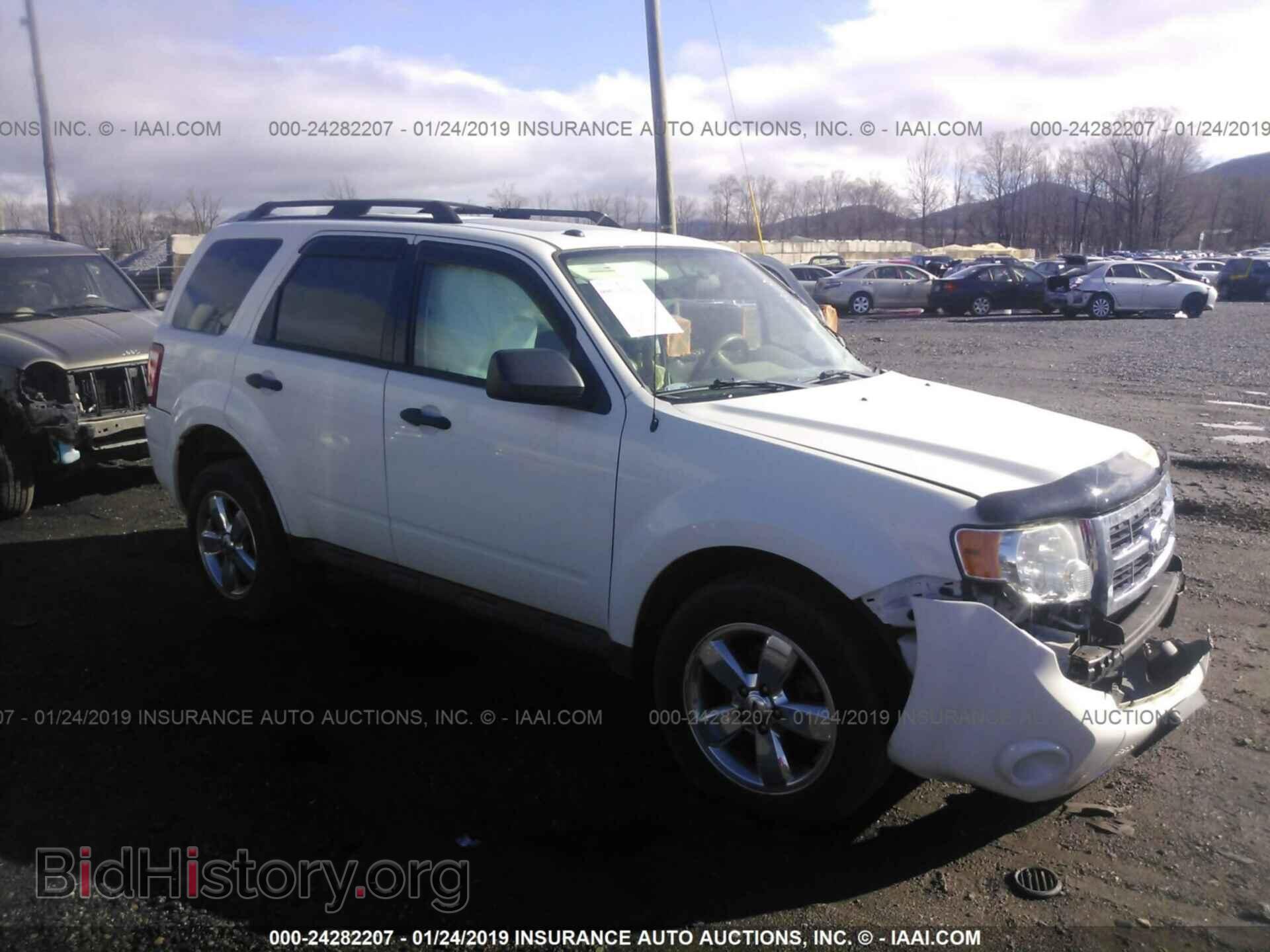 Фотография 1FMCU9DG8BKB09578 - FORD ESCAPE 2011
