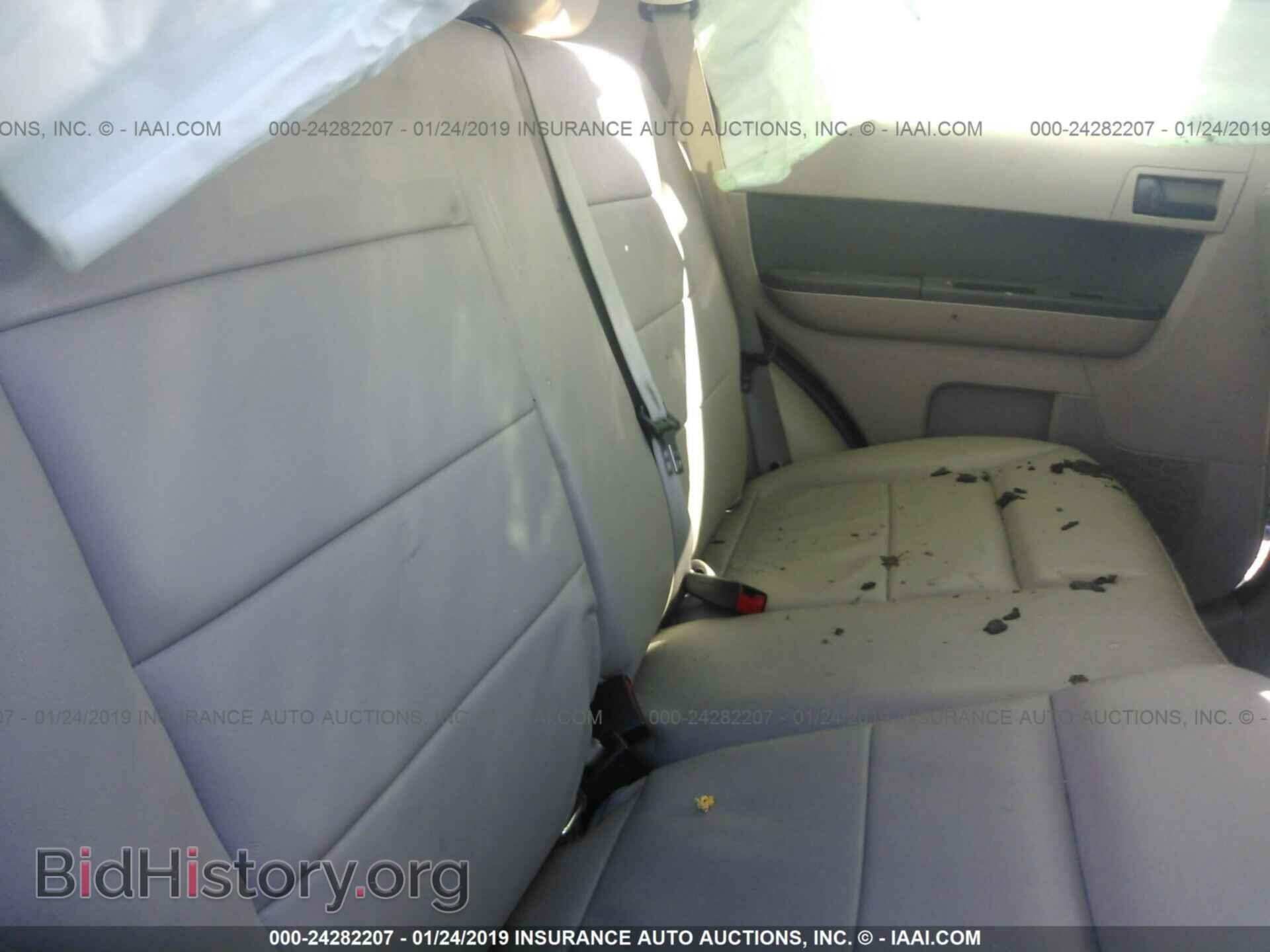 2011 FORD ESCAPE - VIN: 1FMCU9DG8BKB09578 - Фото 8