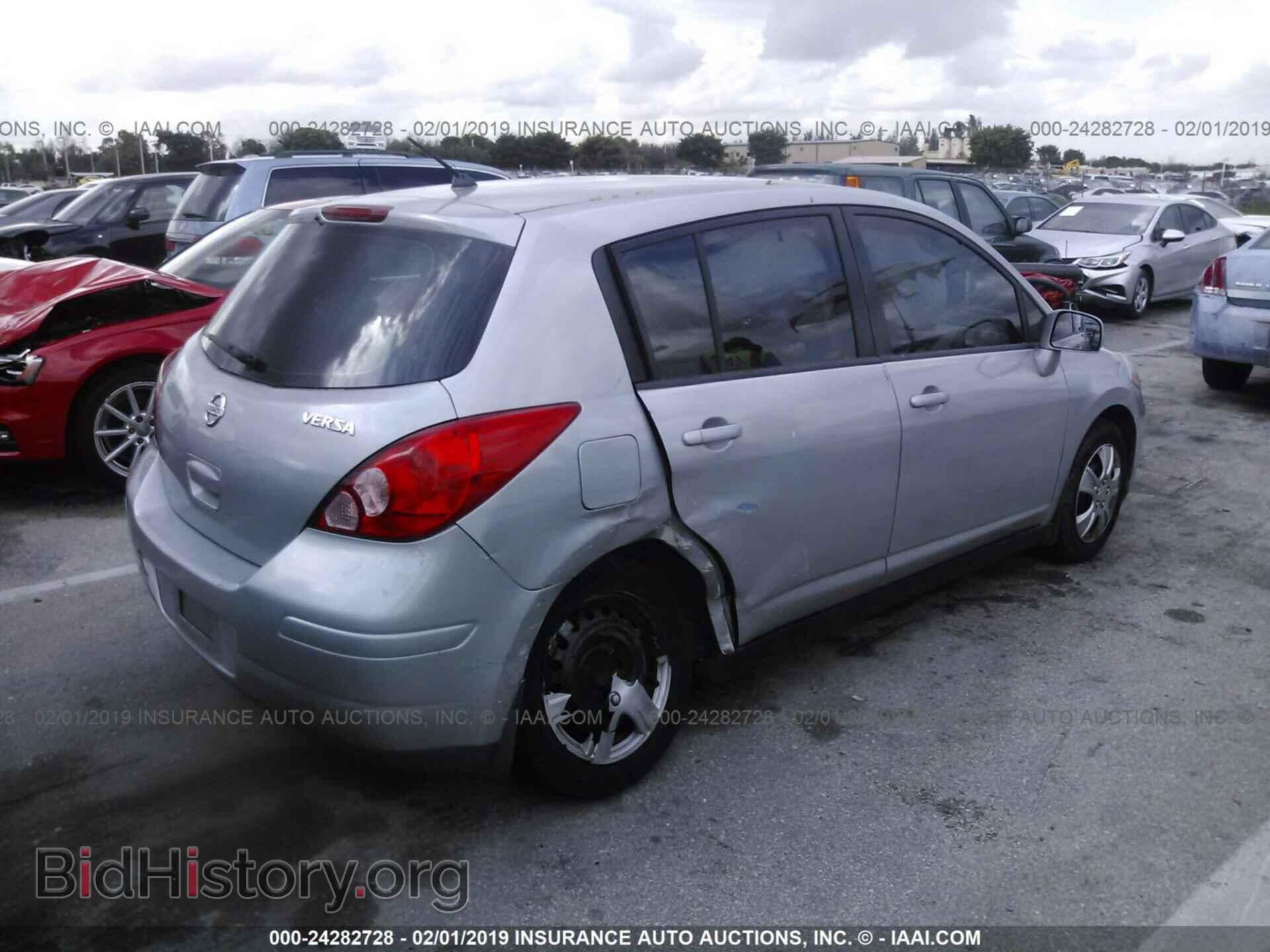 2009 NISSAN VERSA - VIN: 3N1BC13E59L501580 - Фото 4