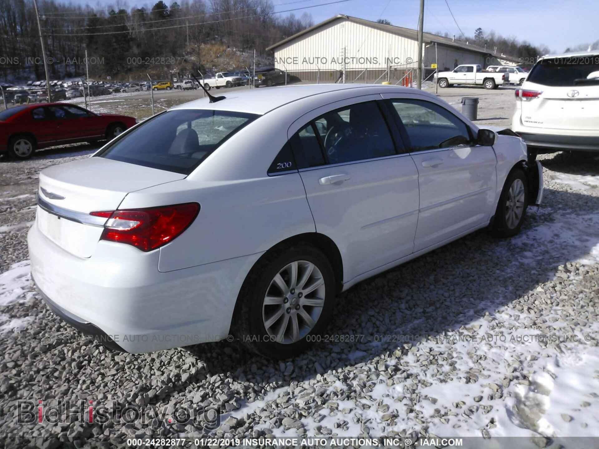2013 CHRYSLER 200 - VIN: 1C3CCBBB4DN666158 - Photo 4