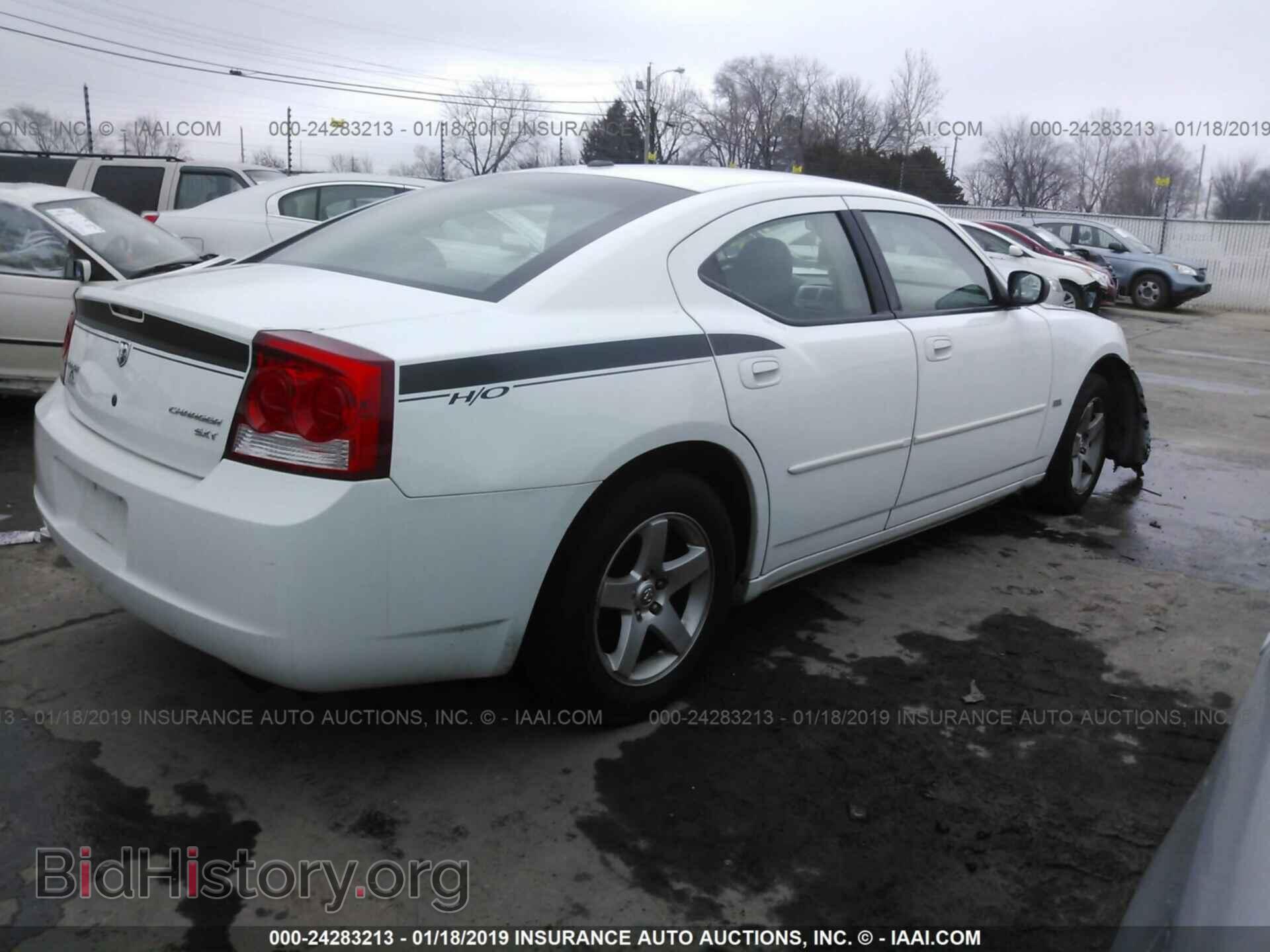 2010 DODGE CHARGER - VIN: 2B3CA3CV7AH259442 - Фото 4