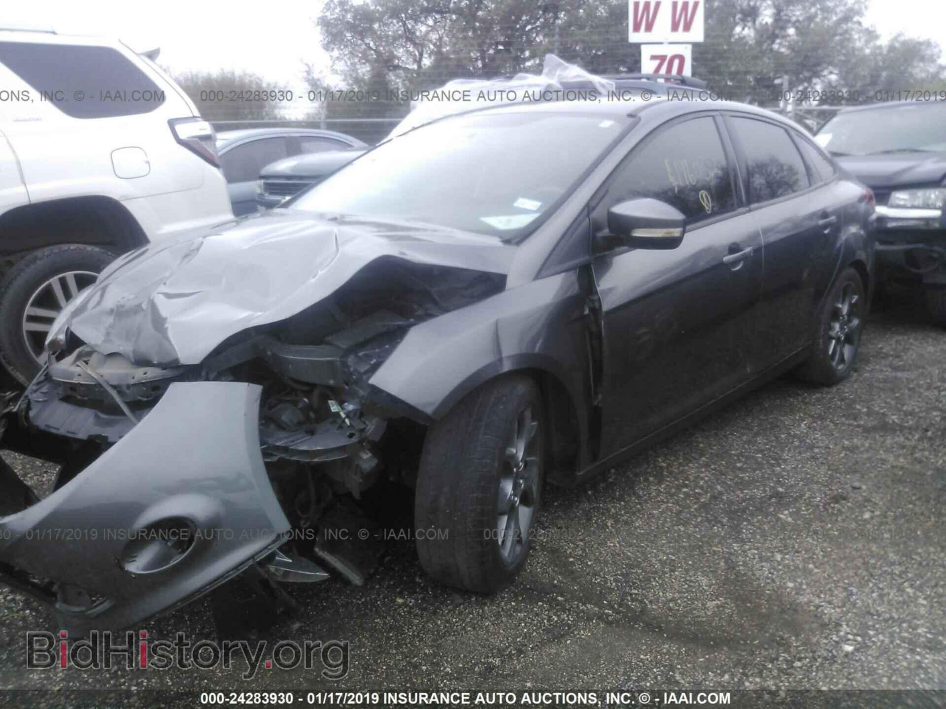 2014 FORD FOCUS - VIN: 1FADP3F2XEL196032 - Фото 2