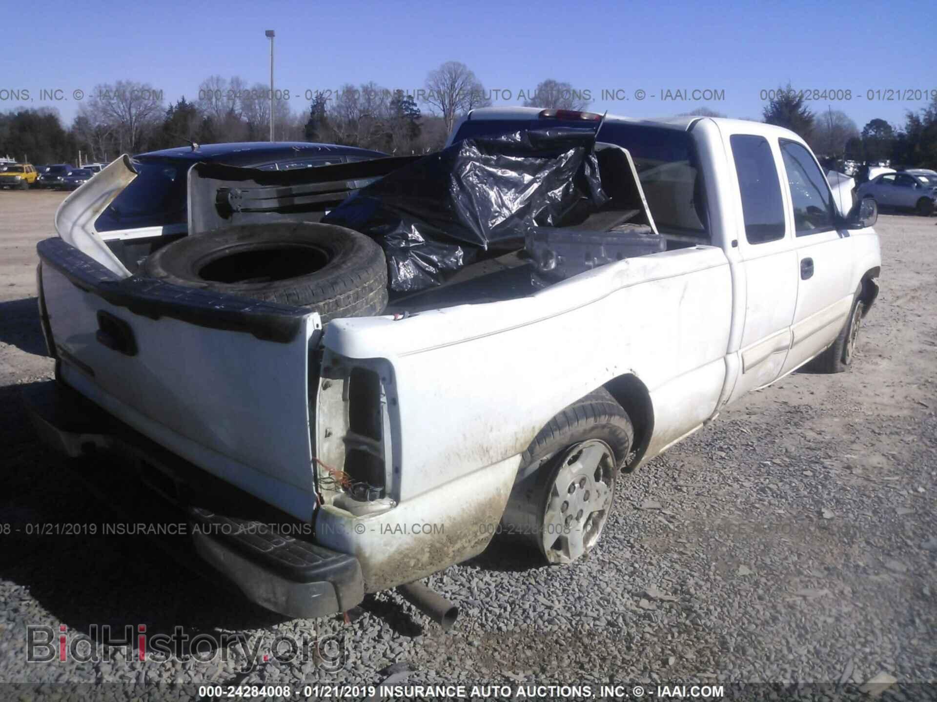 2006 CHEVROLET SILVERADO - VIN: 2GCEC19V361115559 - Фото 4