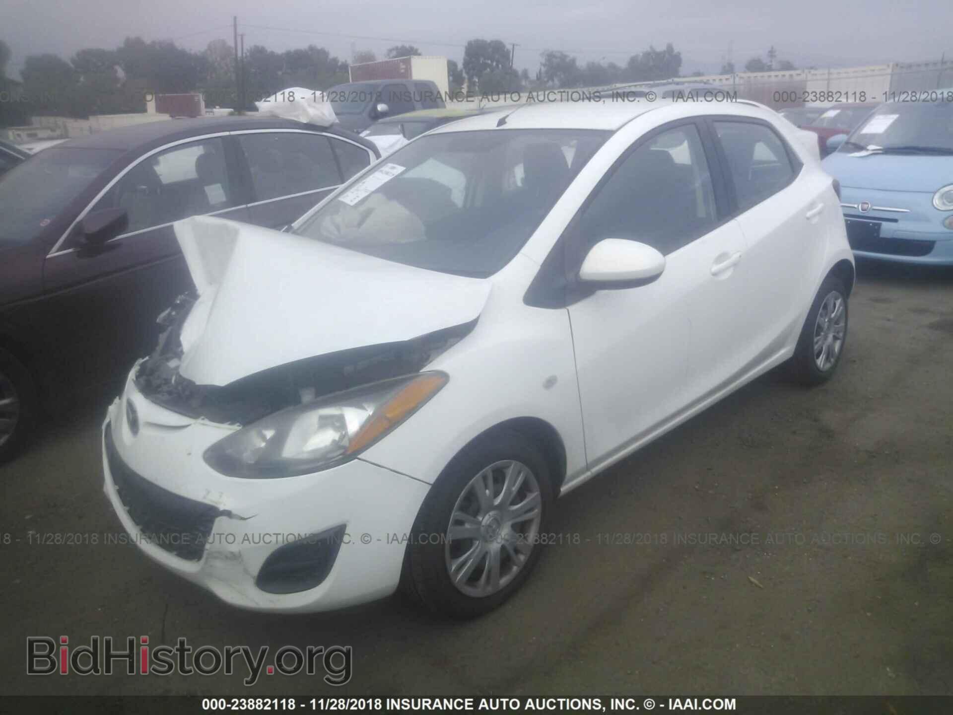 2013 MAZDA MAZDA2 - VIN: JM1DE1KZ6D0156182 - Фото 2