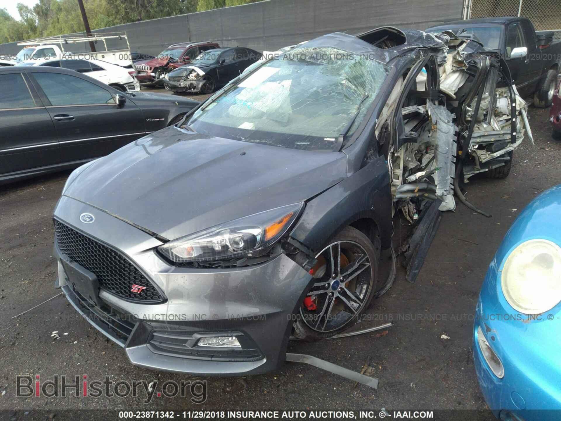 2017 FORD FOCUS - VIN: 1FADP3L96HL303874 - Photo 2