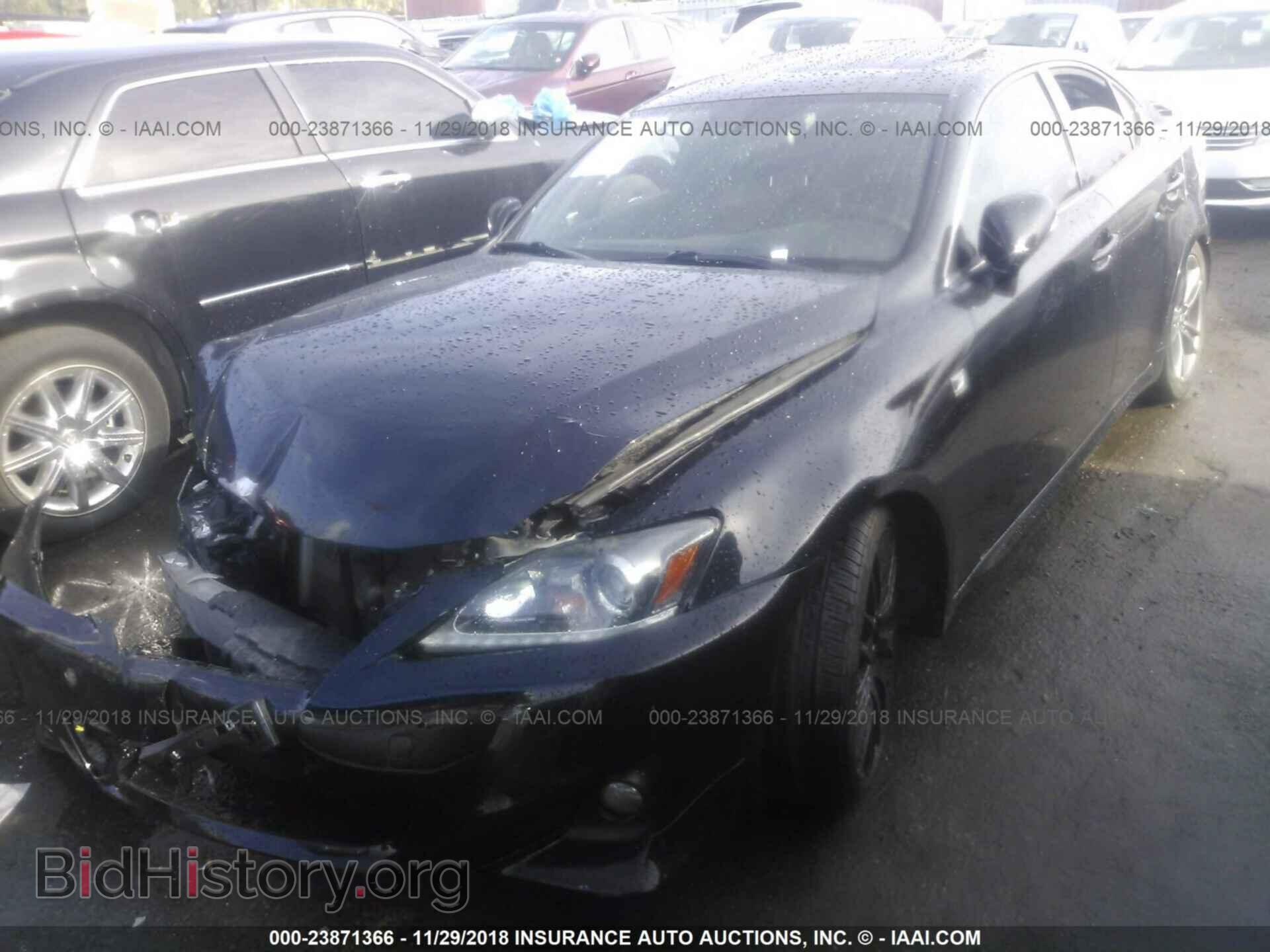 2011 LEXUS IS - VIN: JTHBF5C28B5154560 - Фото 2