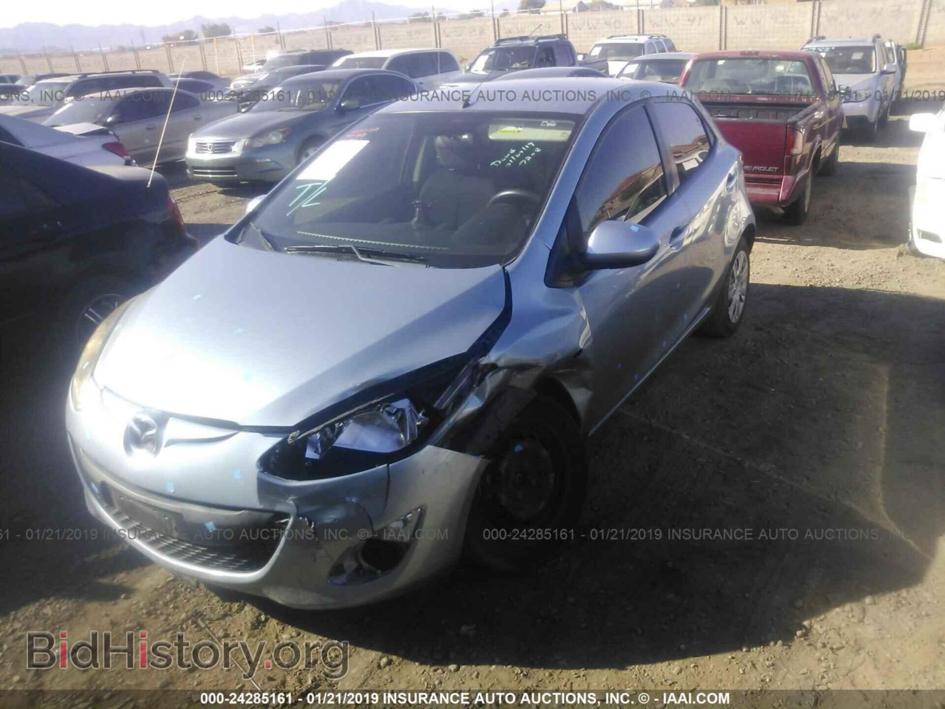 2013 MAZDA MAZDA2 - VIN: JM1DE1KZXD0169842 - Фото 2