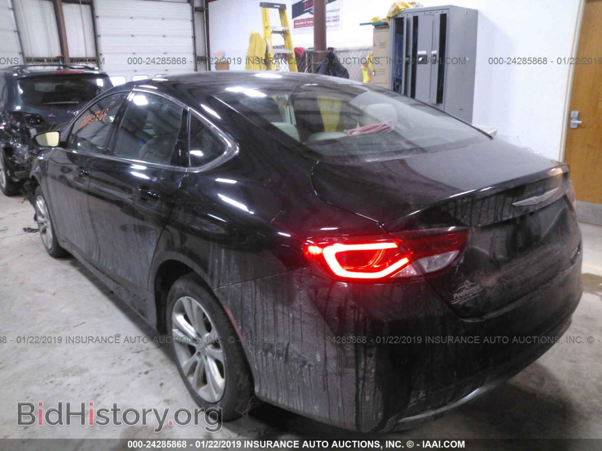 2015 CHRYSLER 200 - VIN: 1C3CCCABXFN733971 - Photo 3