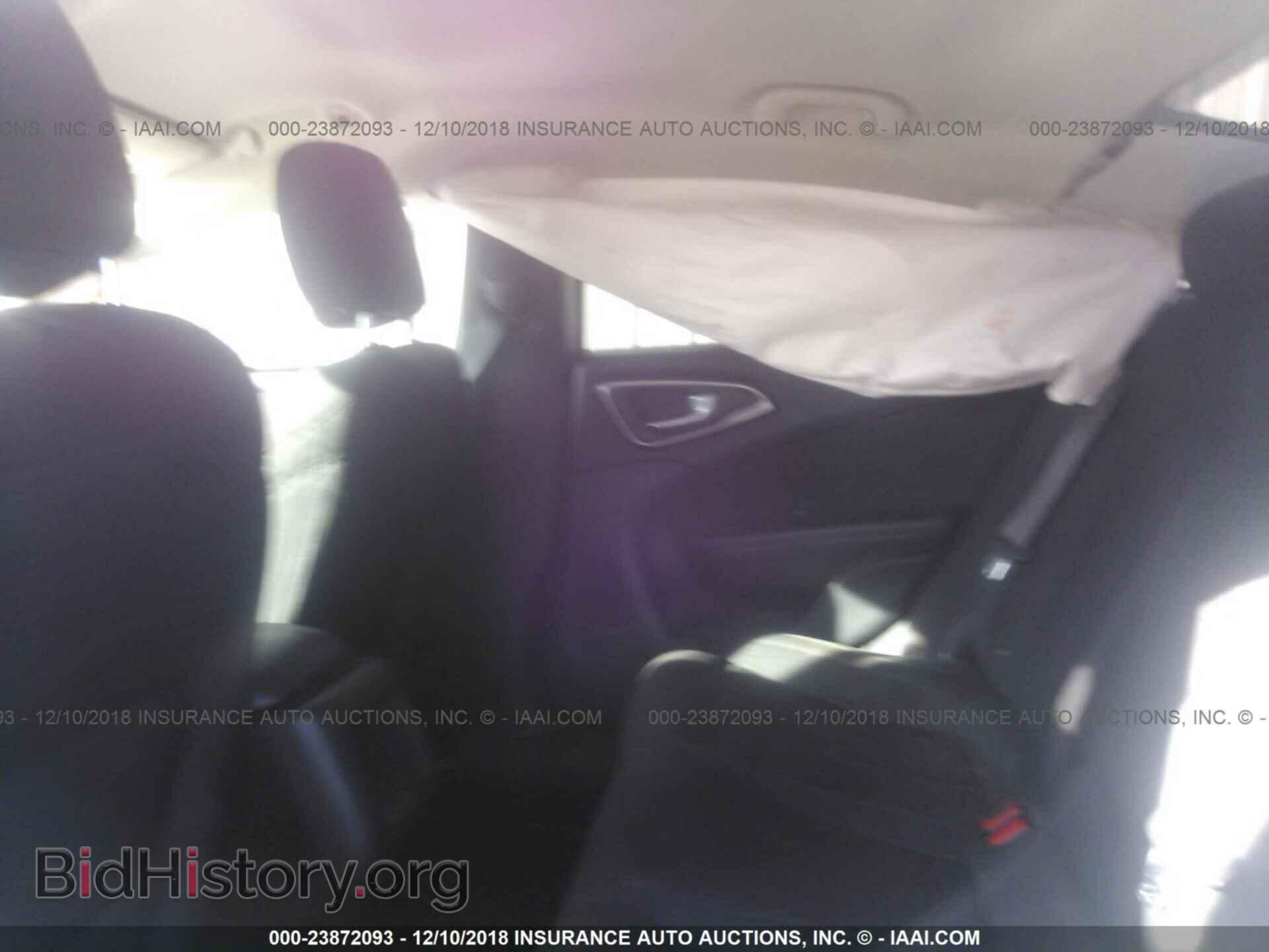 2015 CHRYSLER 200 - VIN: 1C3CCCAB3FN611517 - Photo 8