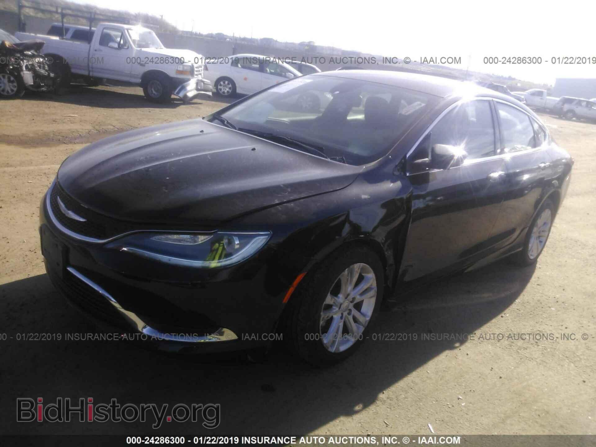 2015 CHRYSLER 200 - VIN: 1C3CCCAB0FN728388 - Photo 2