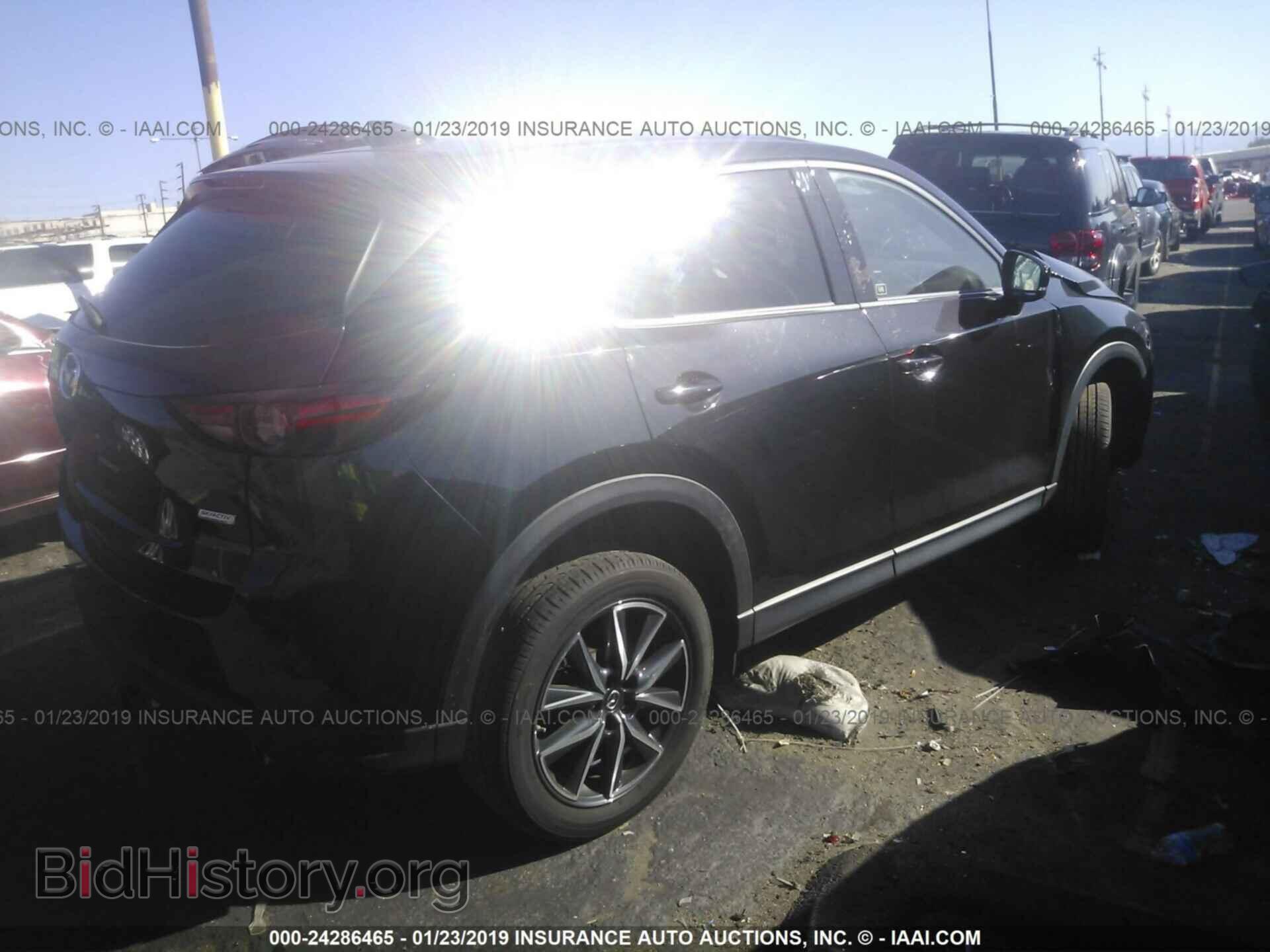 2017 MAZDA CX-5 - VIN: JM3KFBDL4H0168864 - Photo 4
