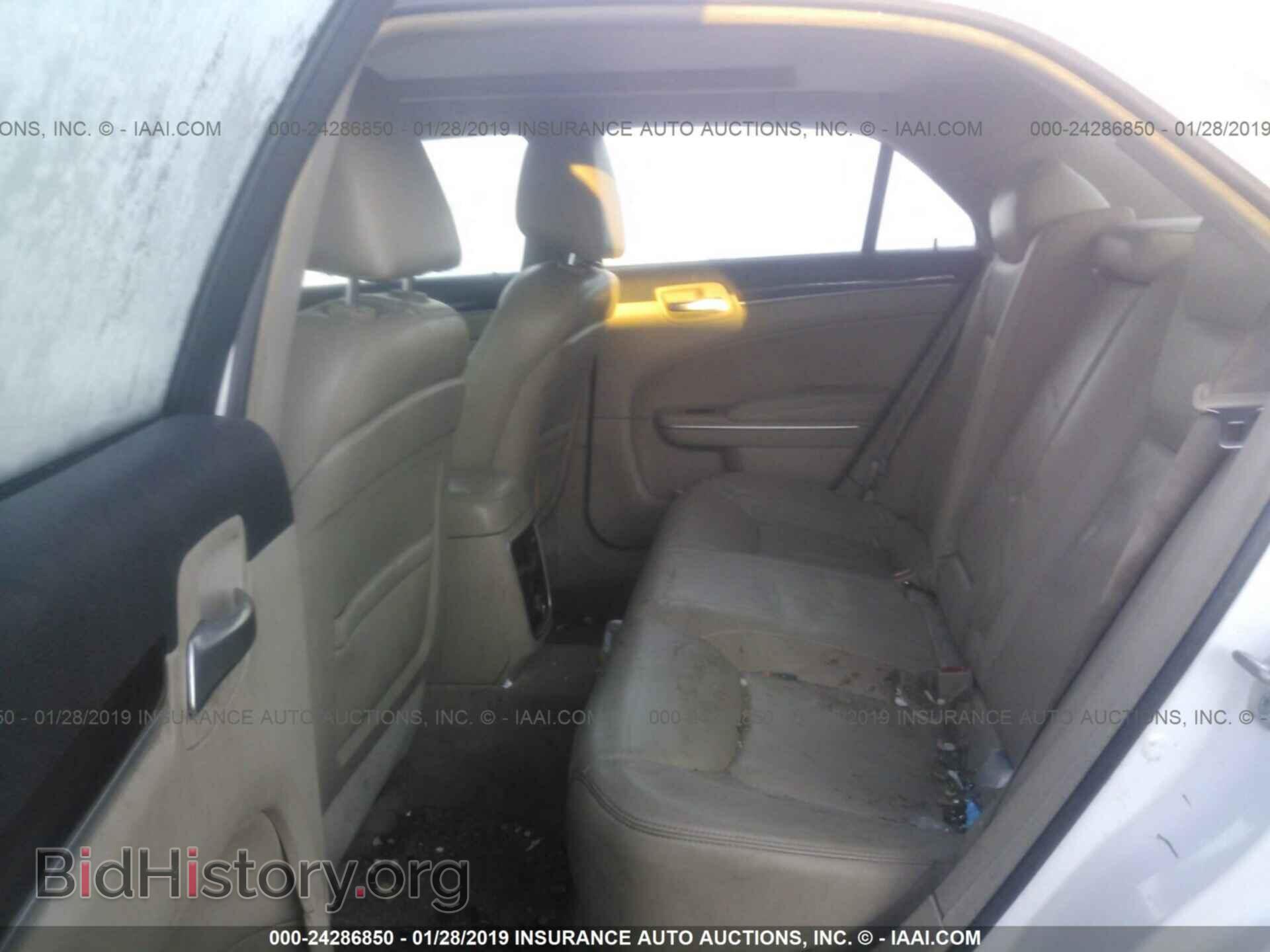 2012 CHRYSLER 300 - VIN: 2C3CCACG8CH274229 - Фото 8