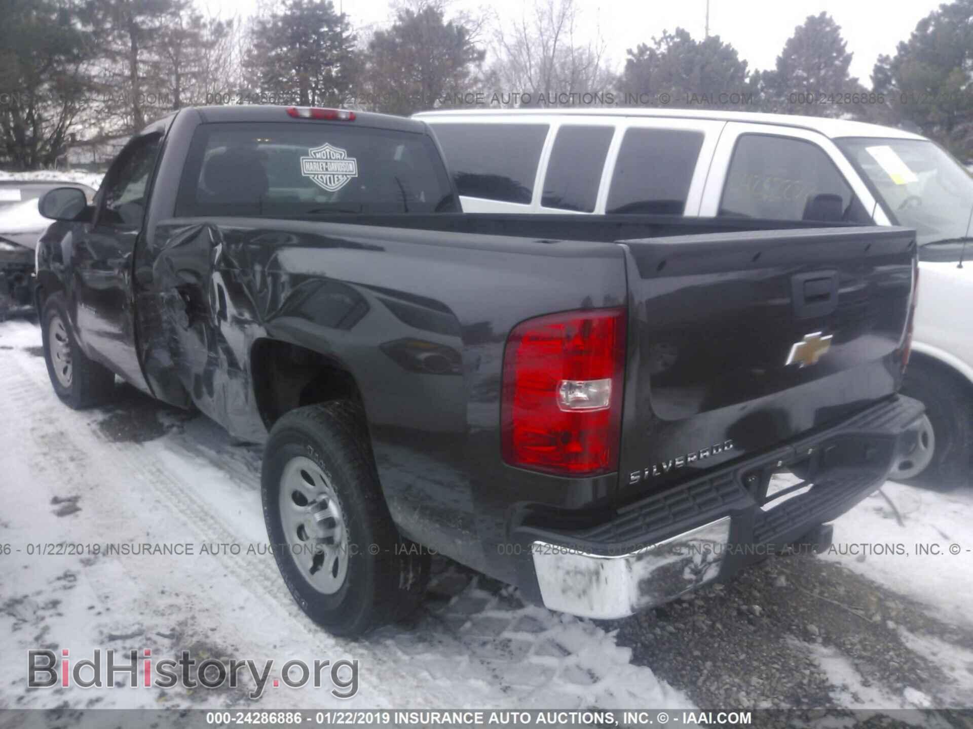 2010 CHEVROLET SILVERADO - VIN: 1GCPCPEX4AZ164823 - Фото 3