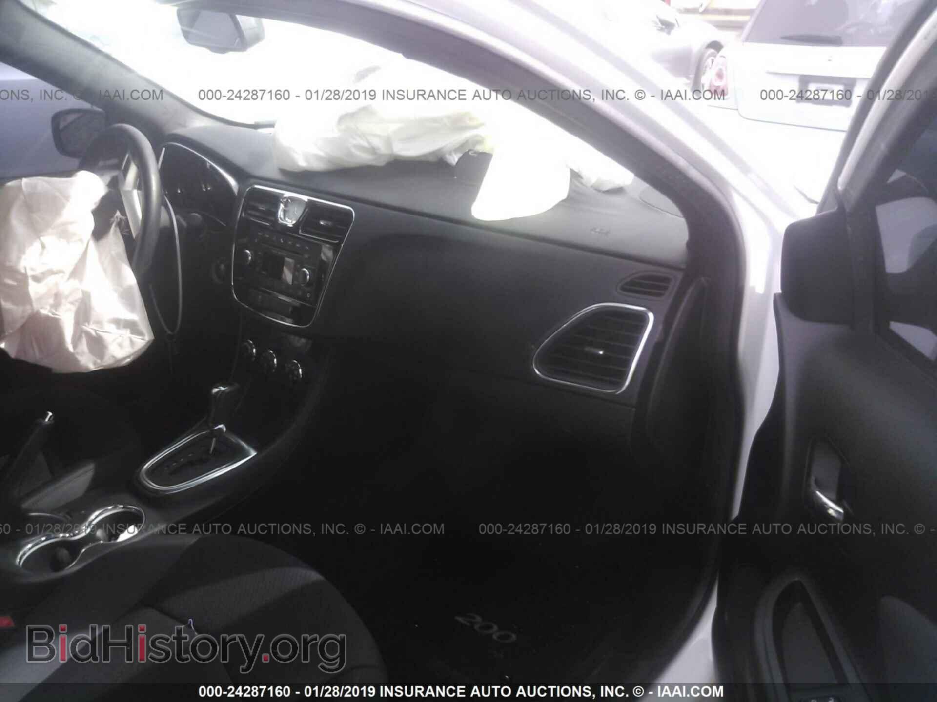 2014 CHRYSLER 200 - VIN: 1C3CCBBG5EN120501 - Photo 5