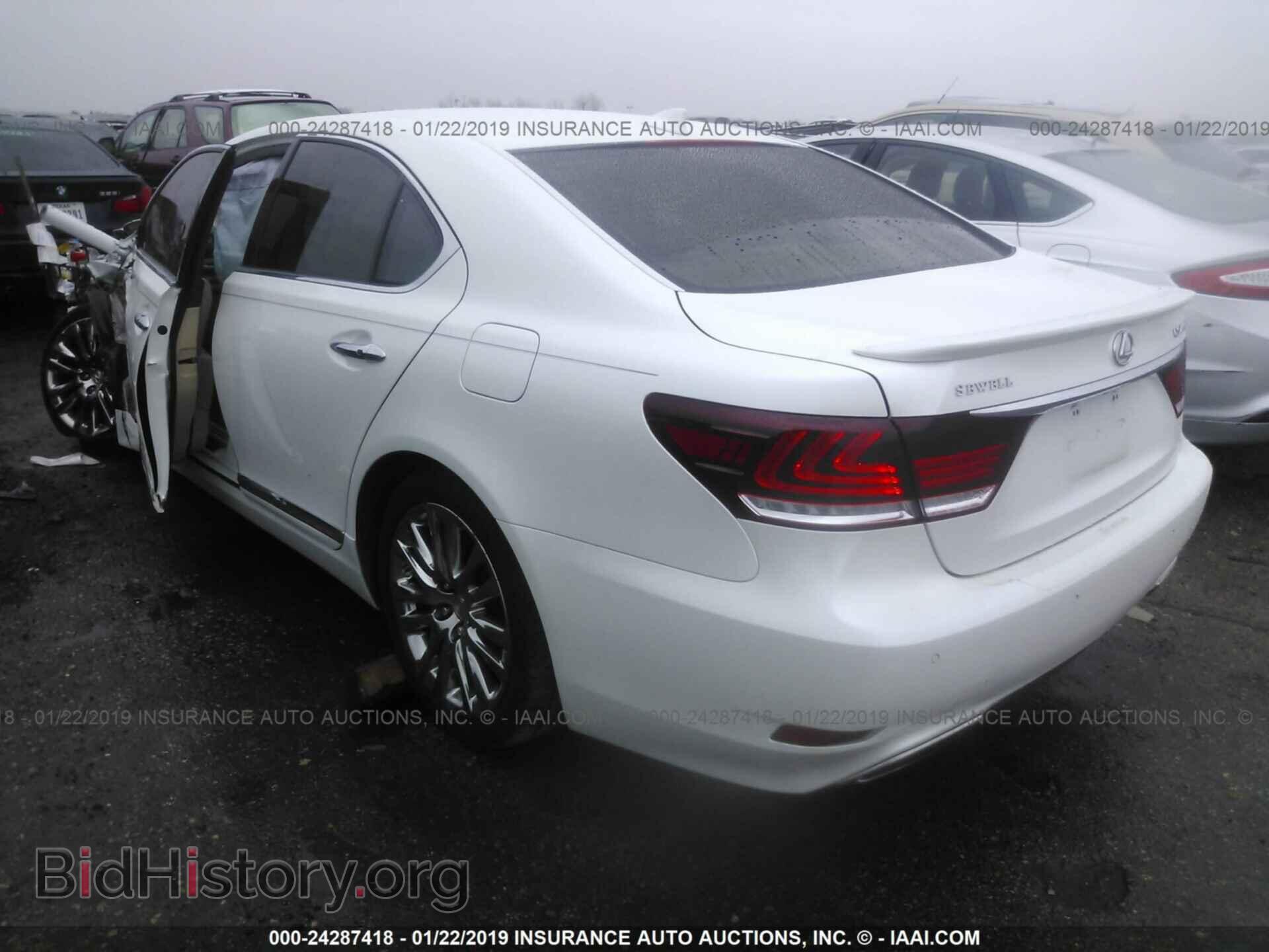2016 LEXUS LS - VIN: JTHBL5EF0G5141317 - Photo 3