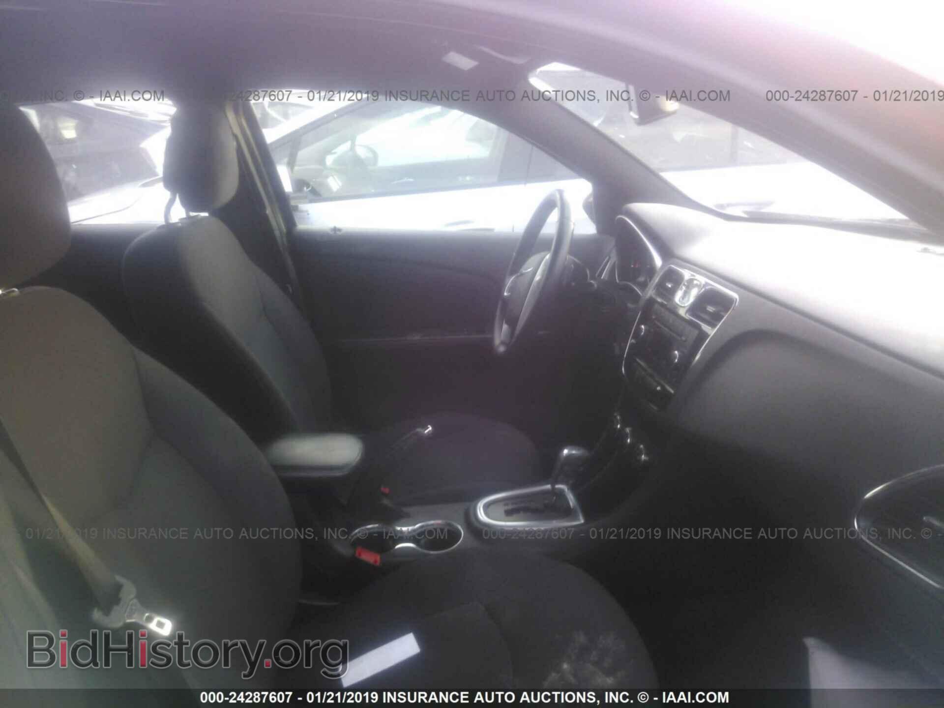 2012 CHRYSLER 200 - VIN: 1C3CCBBB4CN244938 - Фото 5