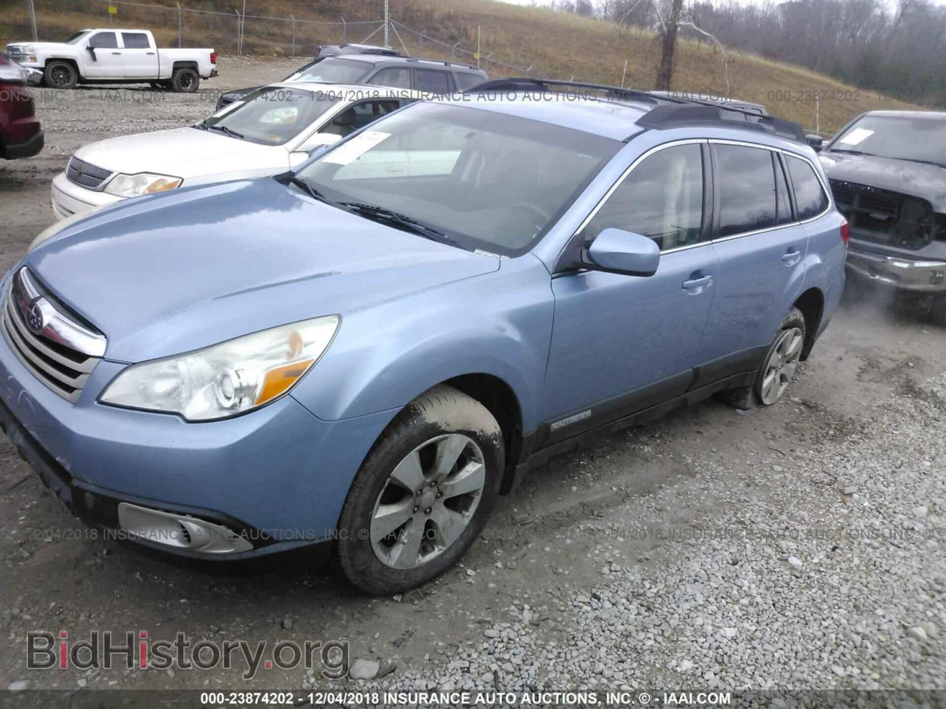 2011 SUBARU OUTBACK - VIN: 4S4BRBCC0B3436330 - Фото 2