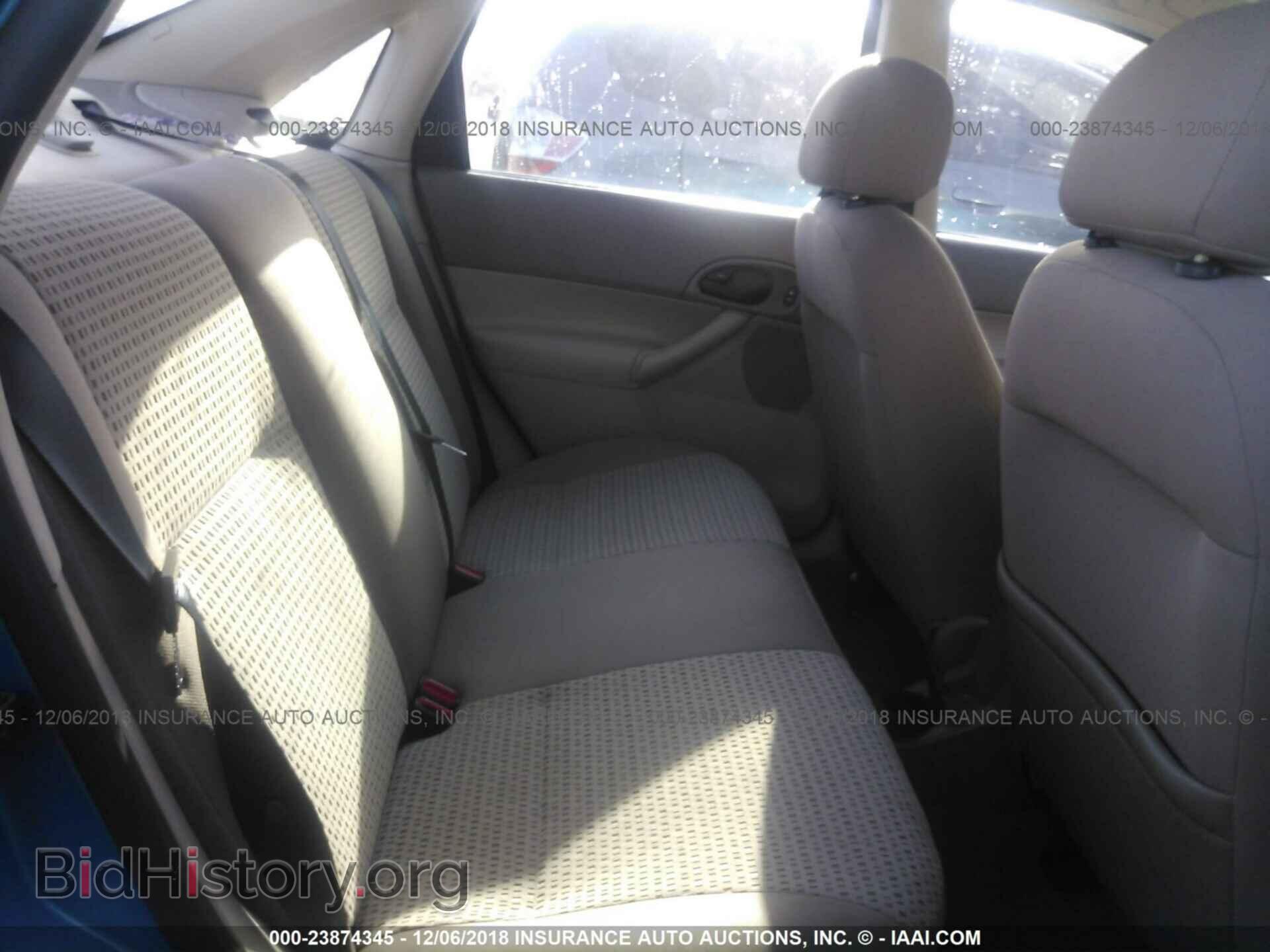 2007 FORD FOCUS - VIN: 1FAFP34N07W356779 - Фото 8