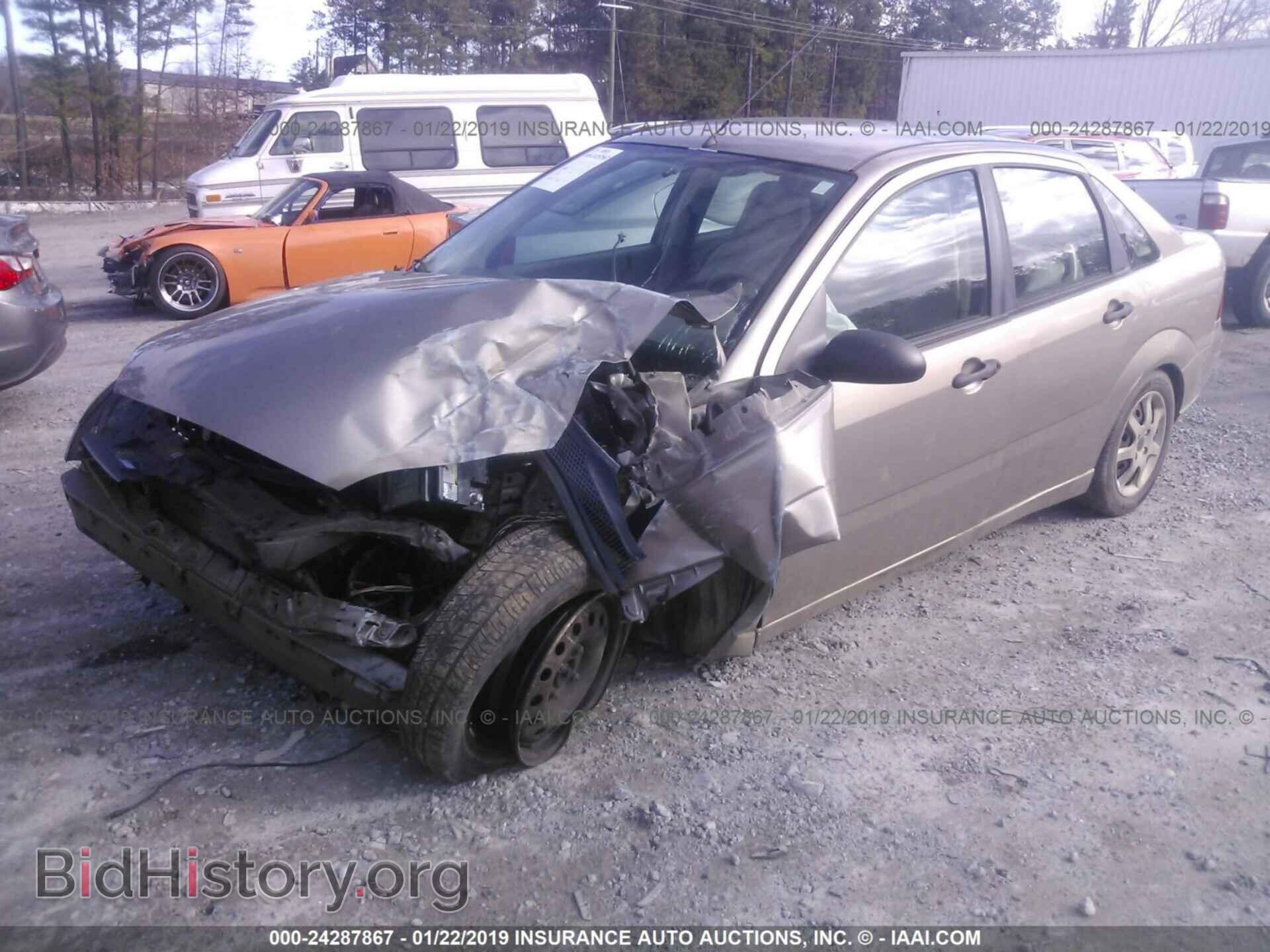 2005 FORD FOCUS - VIN: 1FAFP34N15W182816 - Фото 2