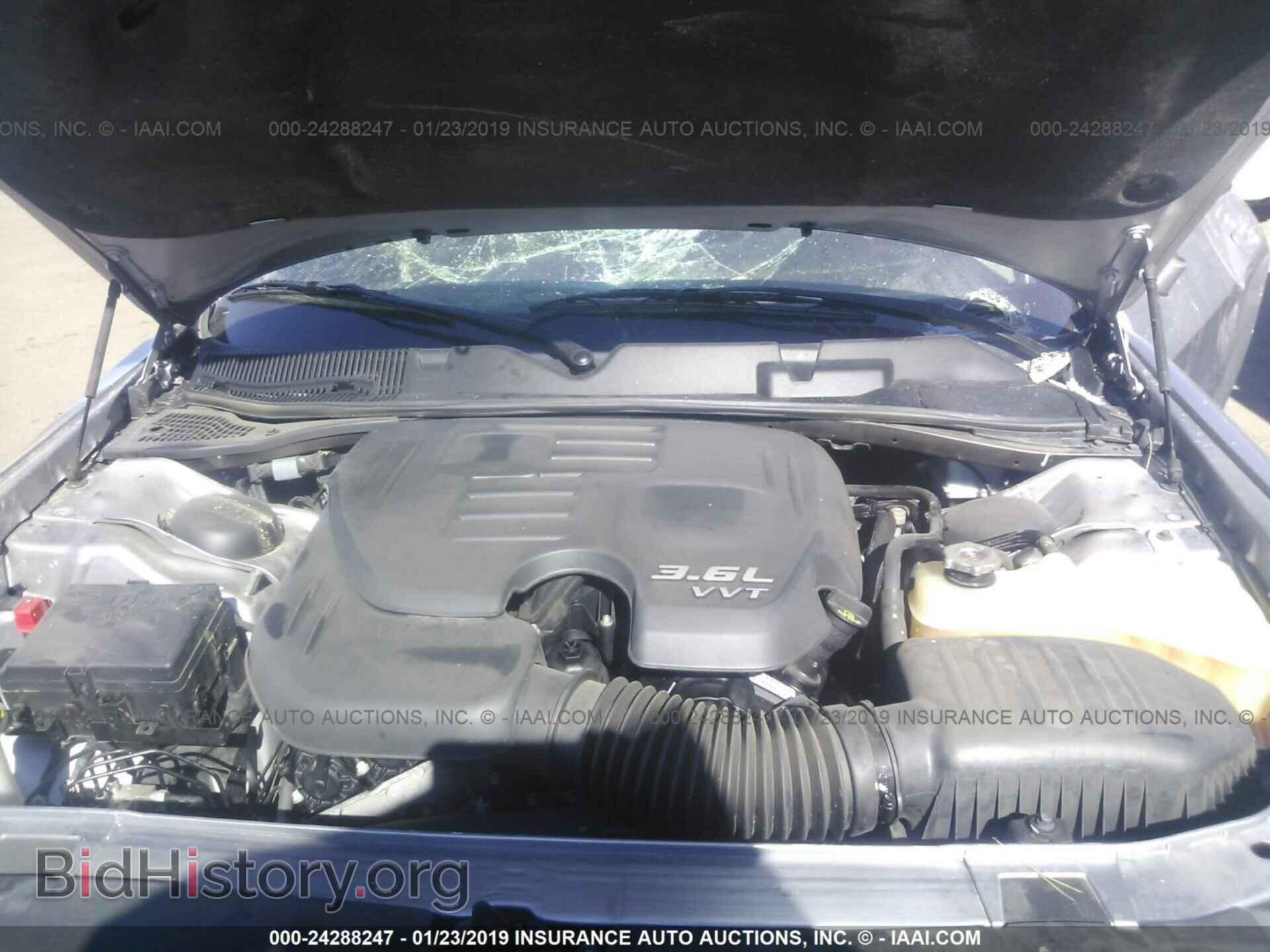 2016 DODGE CHALLENGER - VIN: 2C3CDZAG0GH226079 - Фото 10