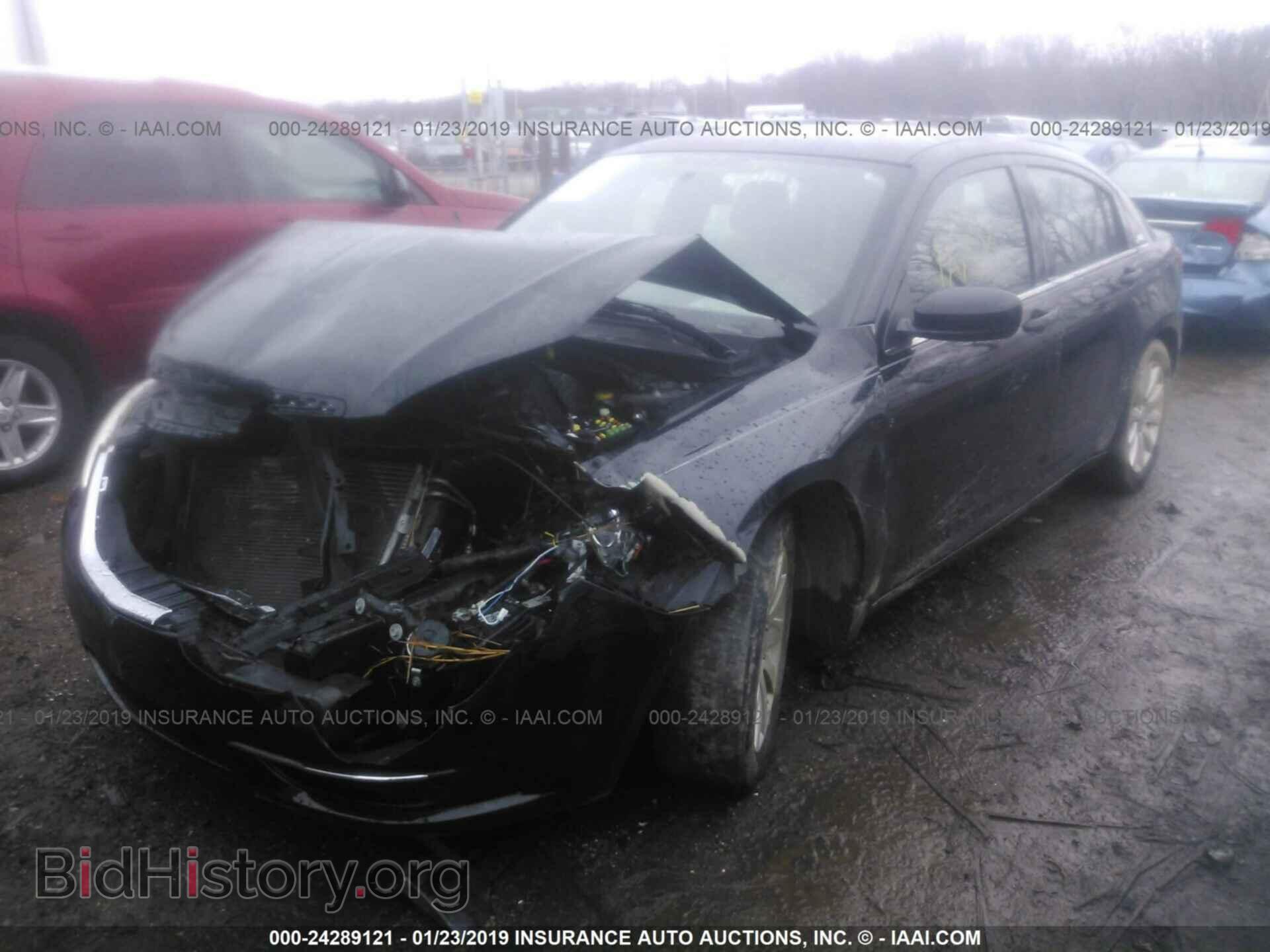 2014 CHRYSLER 200 - VIN: 1C3CCBBBXEN153546 - Фото 2