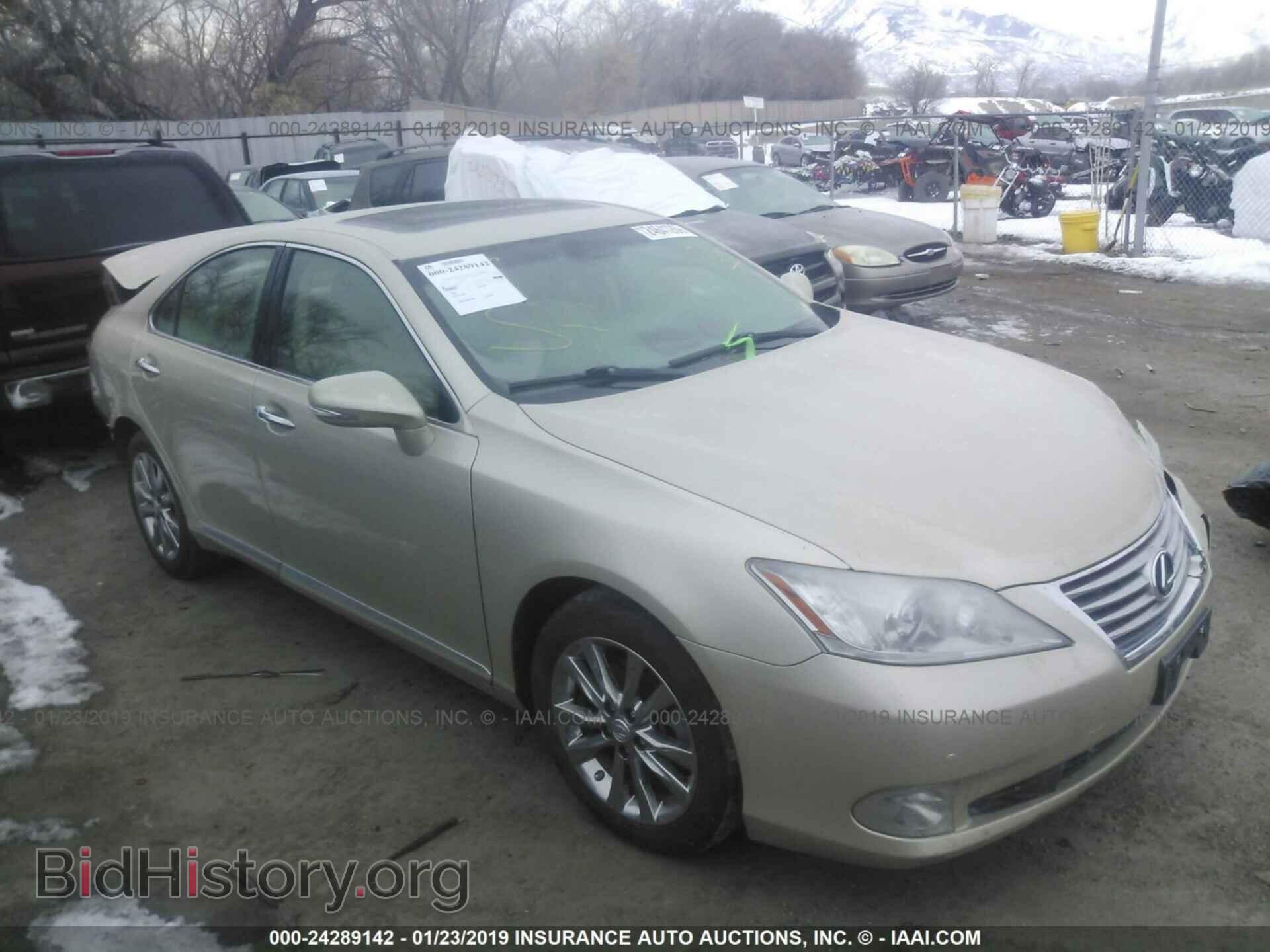 Photo JTHBK1EG3B2420128 - LEXUS ES 2011