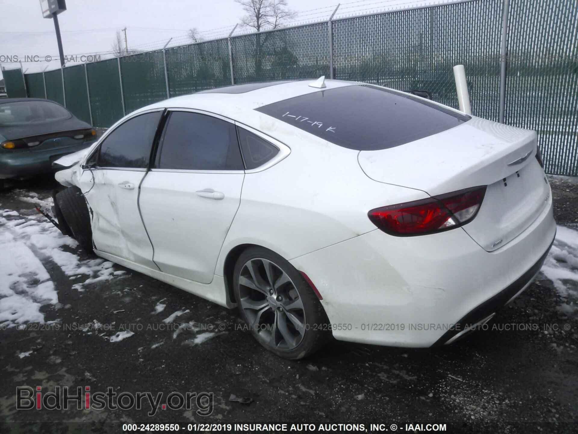 2016 CHRYSLER 200 - VIN: 1C3CCCEGXGN135774 - Photo 3
