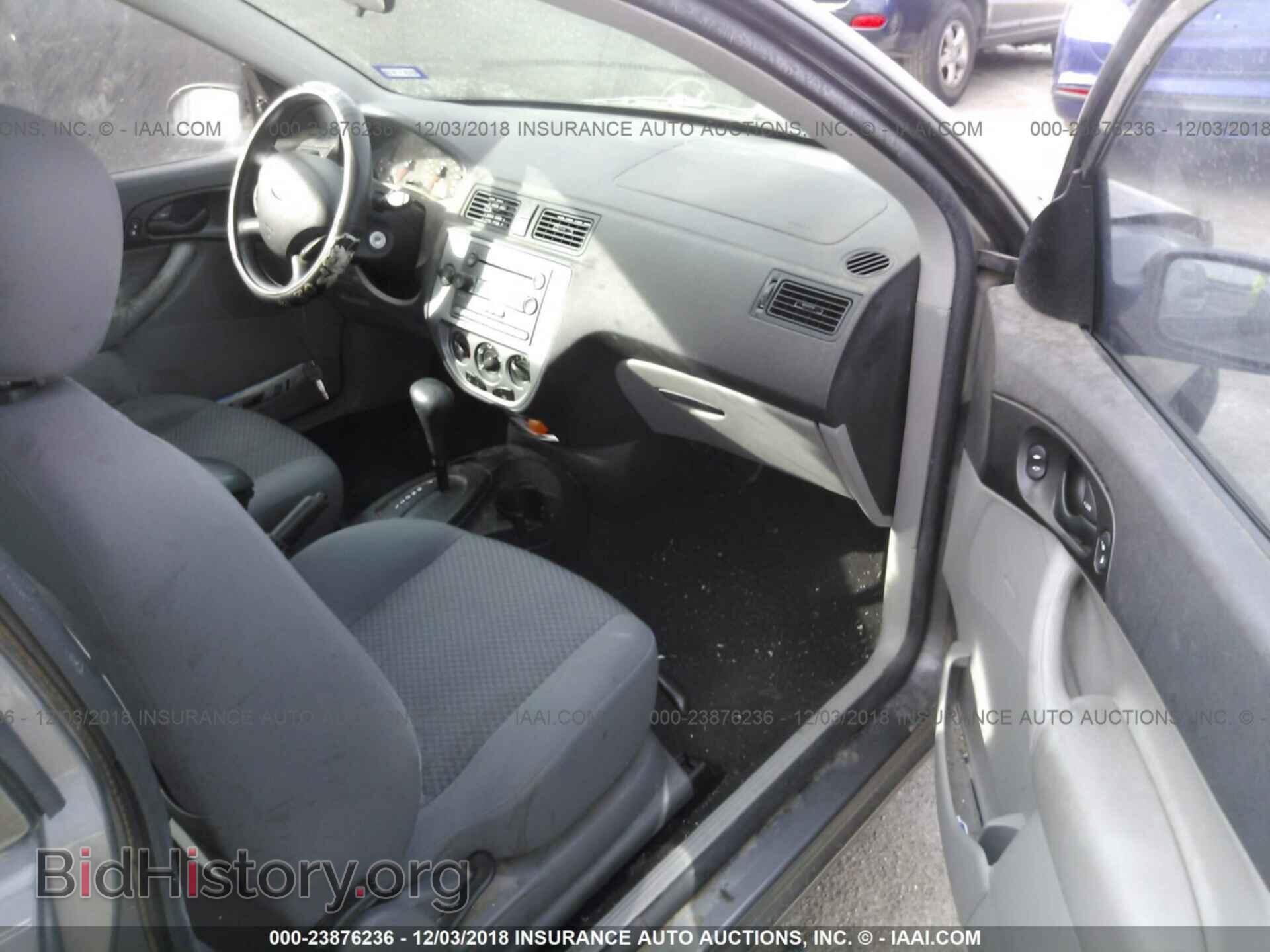 2005 FORD FOCUS - VIN: 3FAFP31N05R129483 - Фото 5