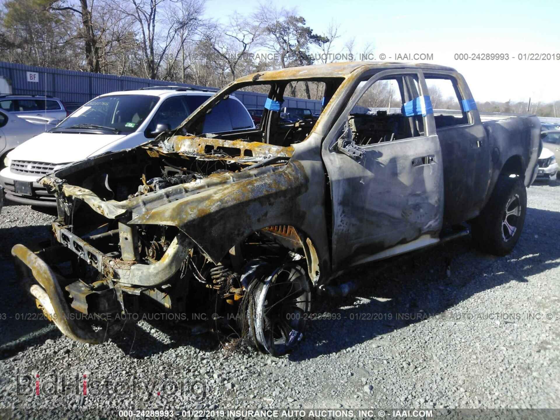 2012 DODGE RAM 1500 - VIN: 1C6RD7KT2CS174874 - Фото 2