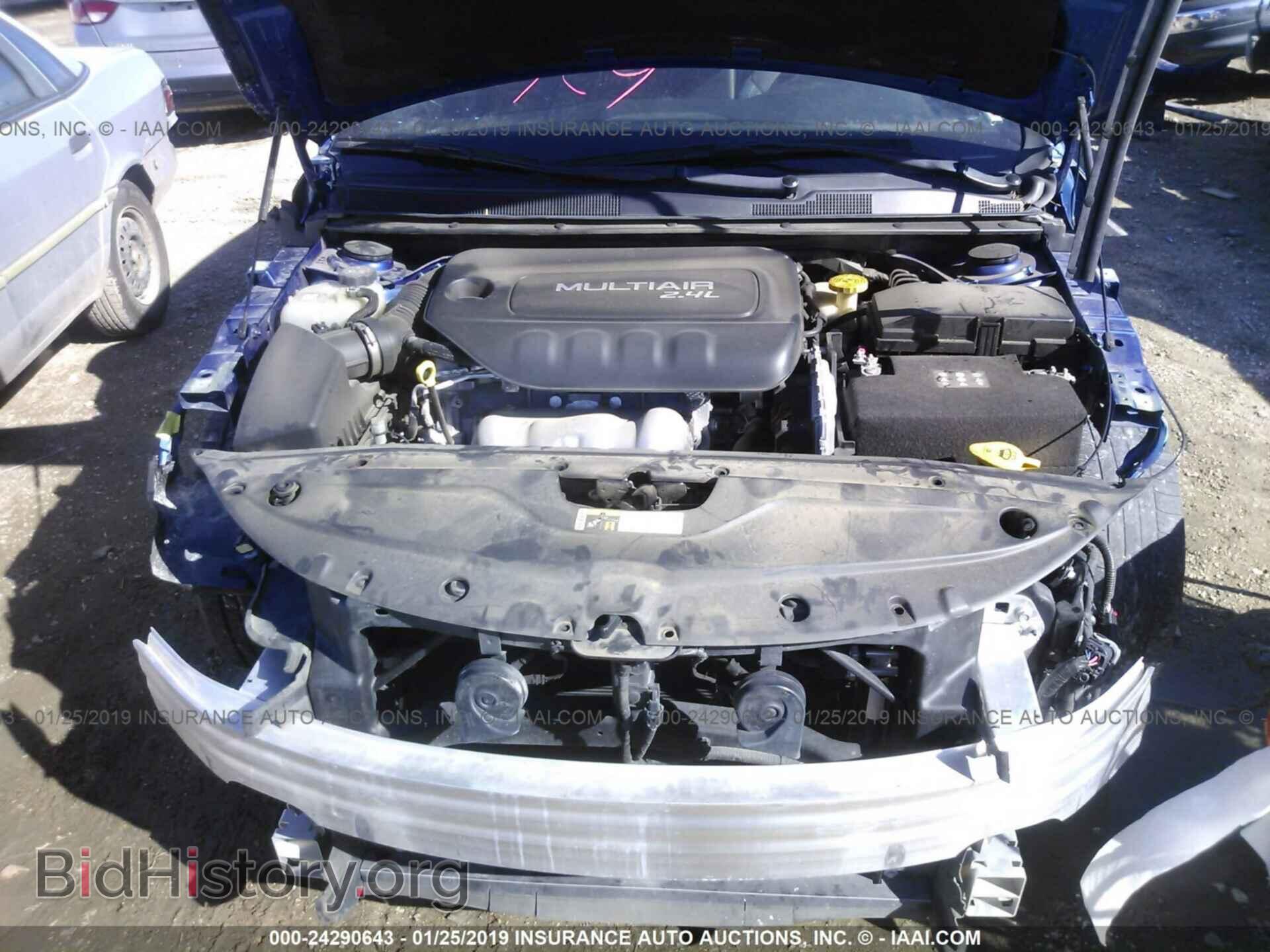 2015 CHRYSLER 200 - VIN: 1C3CCCBB3FN652454 - Photo 10