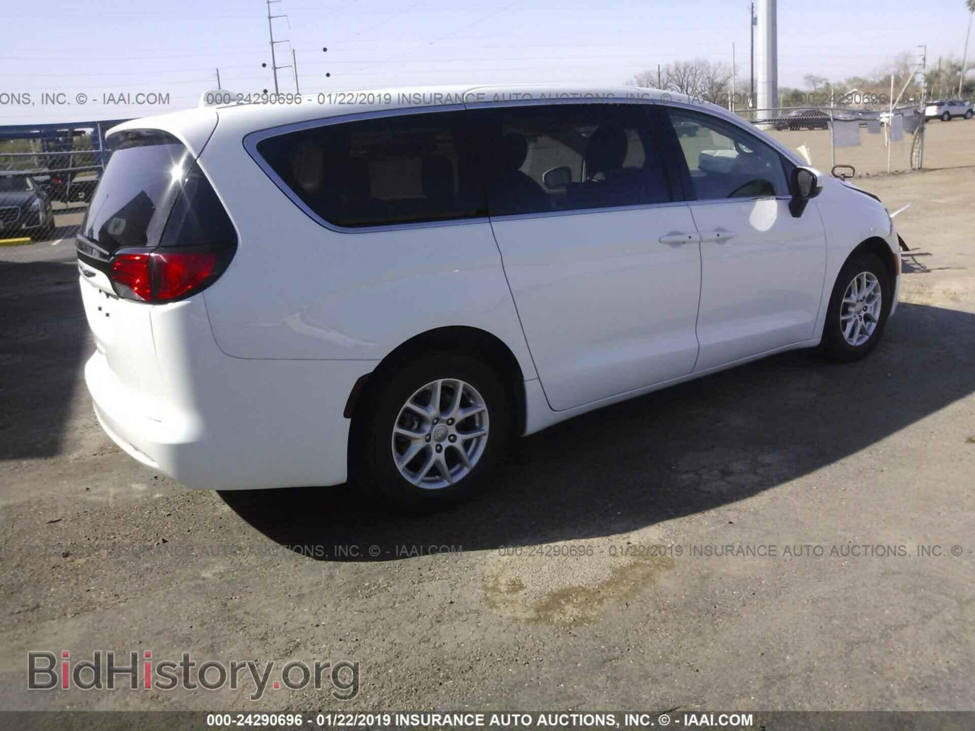 2017 CHRYSLER PACIFICA - VIN: 2C4RC1DG6HR711974 - Photo 4