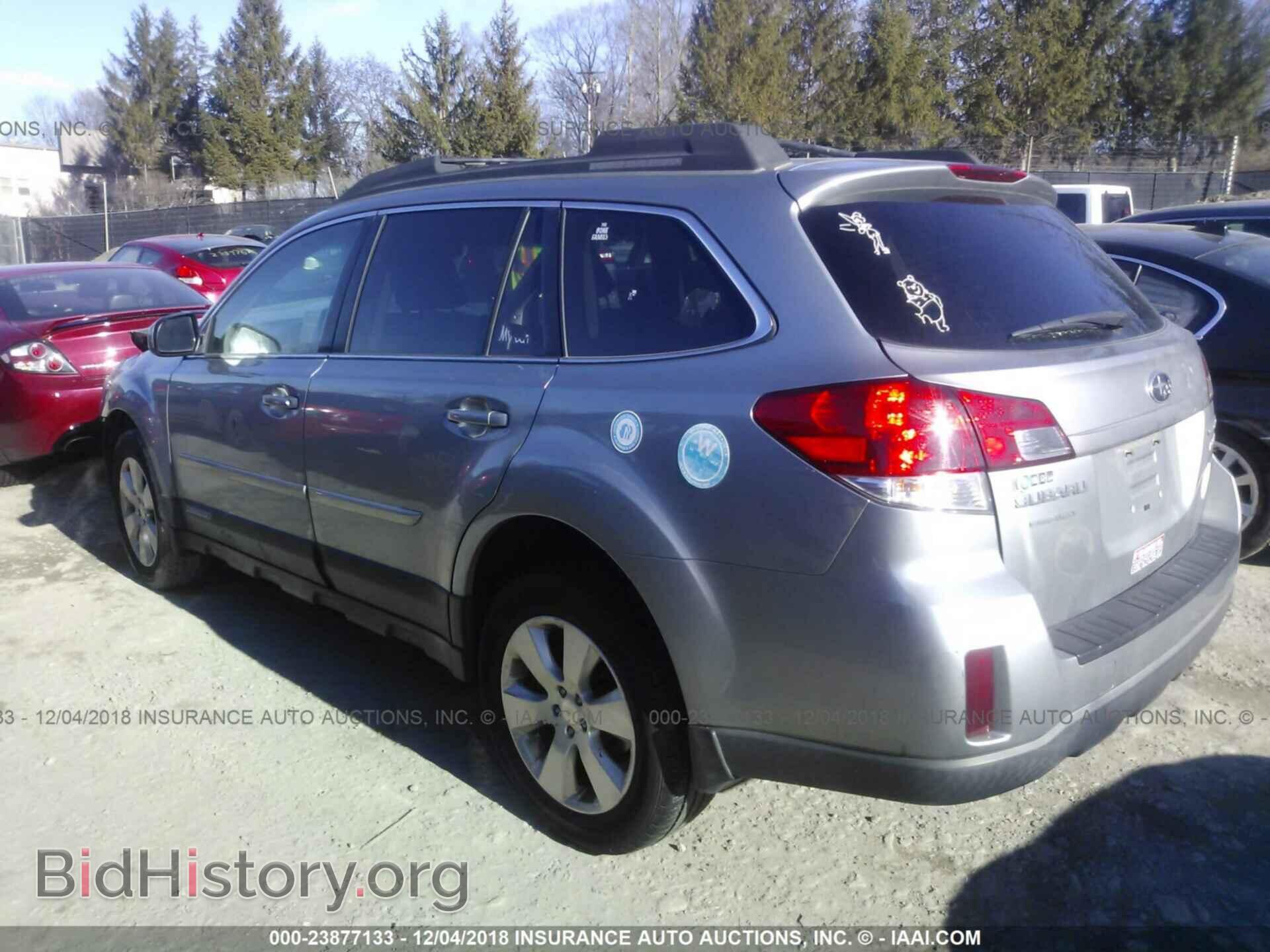 2011 SUBARU OUTBACK - VIN: 4S4BRBCC2B3427046 - Фото 3
