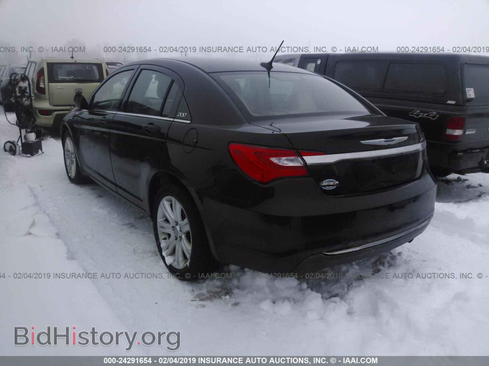 2013 CHRYSLER 200 - VIN: 1C3CCBBB6DN578292 - Фото 3