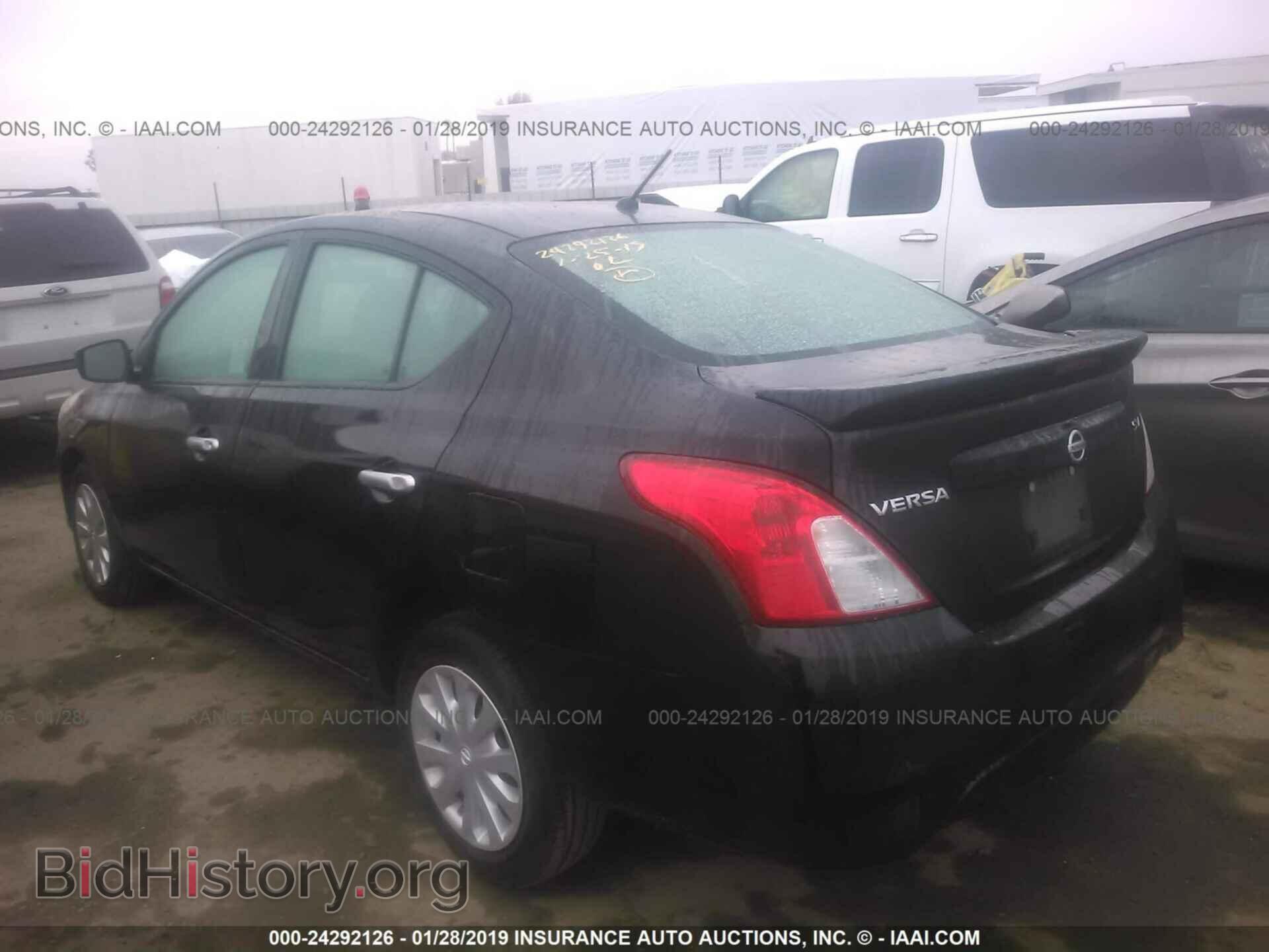 2017 NISSAN VERSA - VIN: 3N1CN7AP6HL840174 - Фото 3