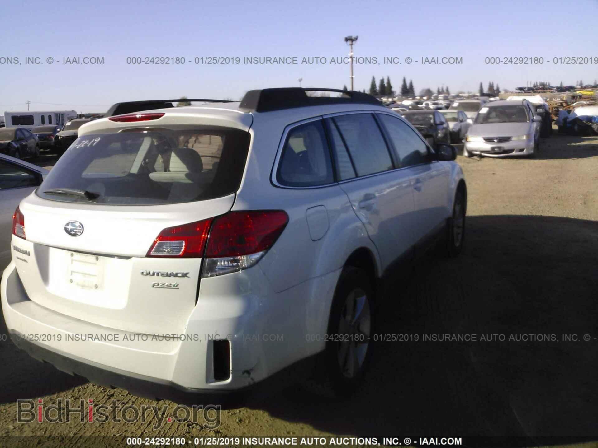 2014 SUBARU OUTBACK - VIN: 4S4BRBAC7E3240604 - Фото 4
