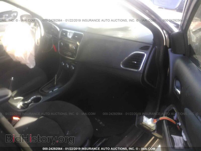 2012 Chrysler 200 (VIN 1C3CCBBB8CN114239) — фото 5 из 10