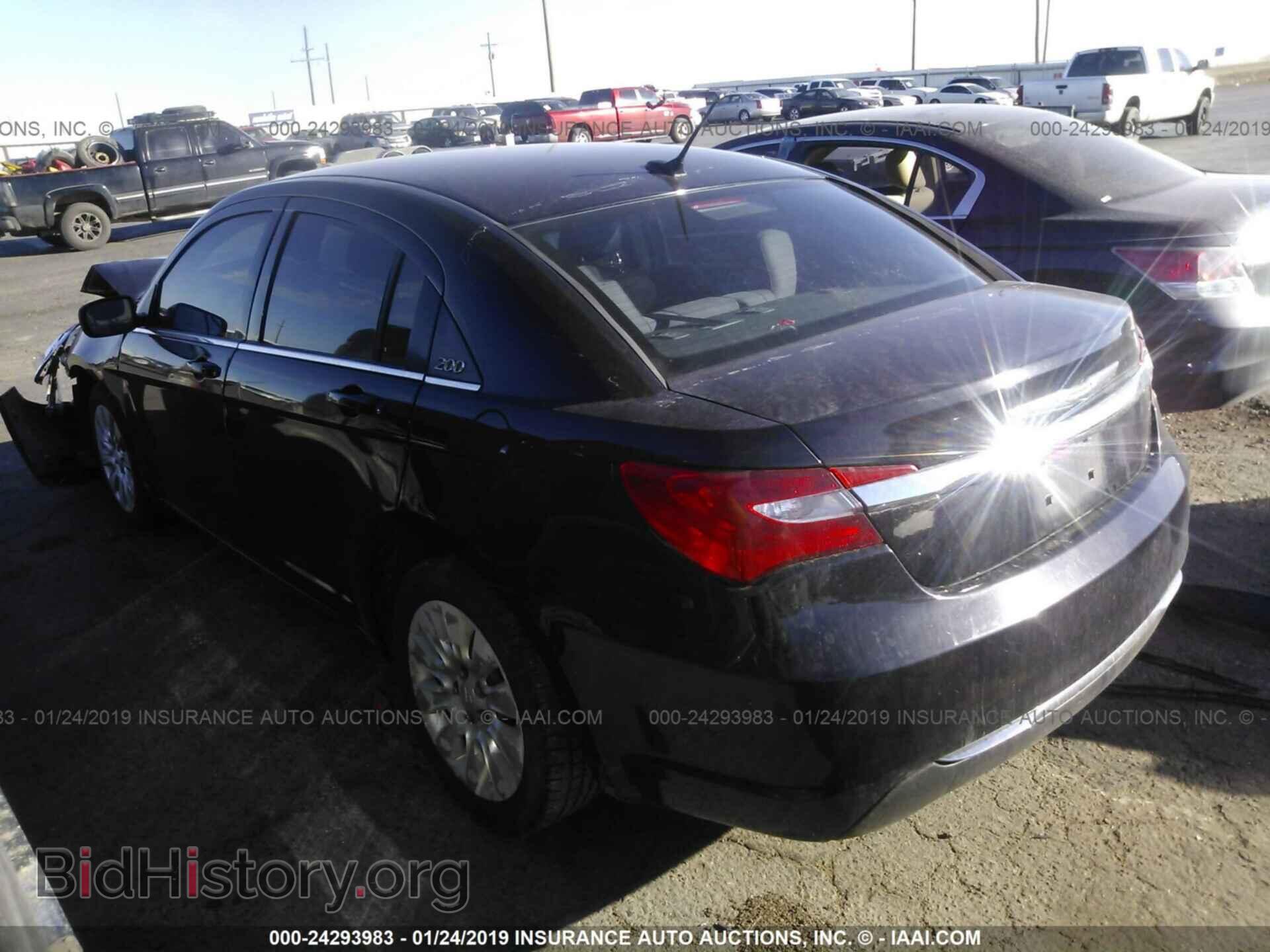 2012 CHRYSLER 200 - VIN: 1C3CCBAB9CN236027 - Фото 3